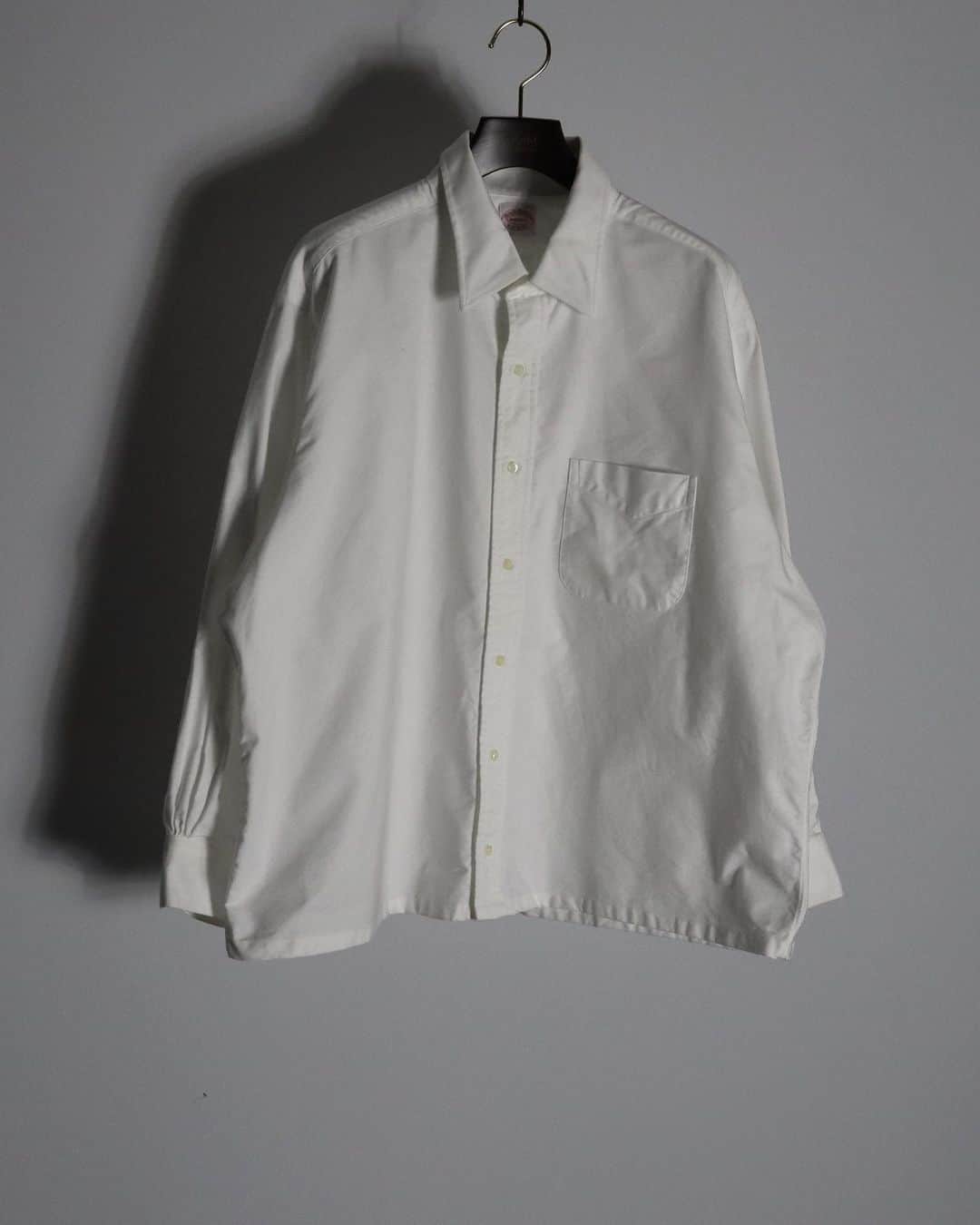 DoLuKEさんのインスタグラム写真 - (DoLuKEInstagram)「﻿ ﻿ ・Brooks Brothers MAKERS Remake Cotton shirts﻿ ﻿ ・Indigo Easy Denim pants  Made in USA﻿ ﻿ ﻿ ﻿ #DoLuKE」2月11日 21時19分 - doluke_tokyo
