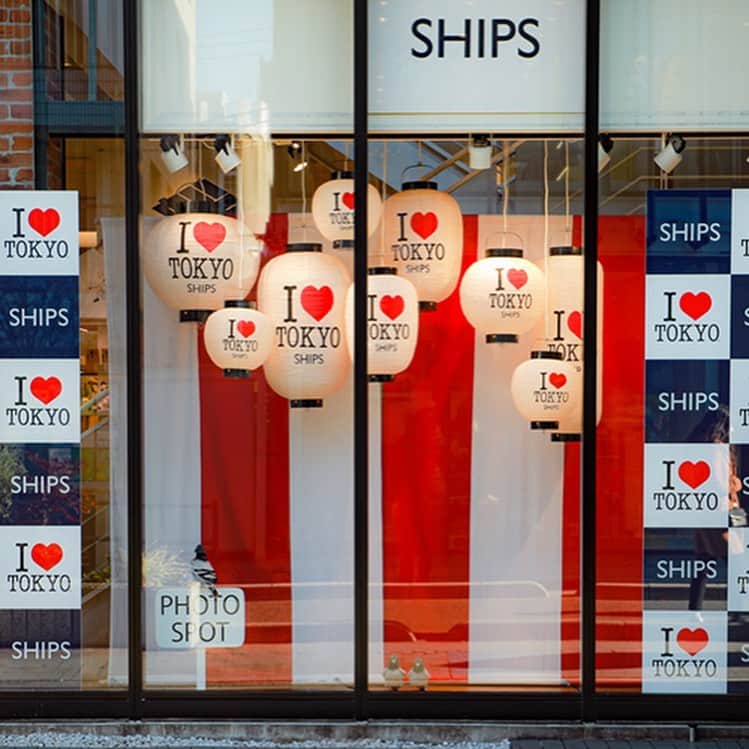SHIPSさんのインスタグラム写真 - (SHIPSInstagram)「SHIPS  I LOVE TOKYO @ships_harajuku  SHIPS 原宿店にどなたでも撮影いただけるフォトスポットが登場！ フォトスポットで撮影した画像をインスタグラムへハッシュタグ＃iloveTokyoshipsで投稿いただいた方へ「I LOVE TOKYO SHIPSオリジナルステッカー」をプレゼントいたします！ 是非、投稿してください！  #ships #harajuku #ilovetokyoships #photospot #fashion #selectshop #シップス #原宿 #フォトスポット #ファッション #セレクトショップ」2月11日 21時51分 - ships_official