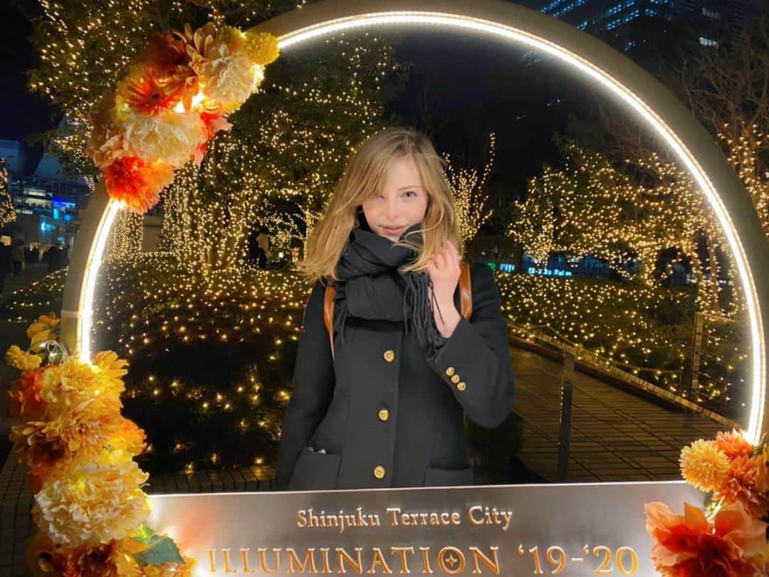 Ella Freyaのインスタグラム：「Spring is coming already!  春はもうすぐ　😮✨」