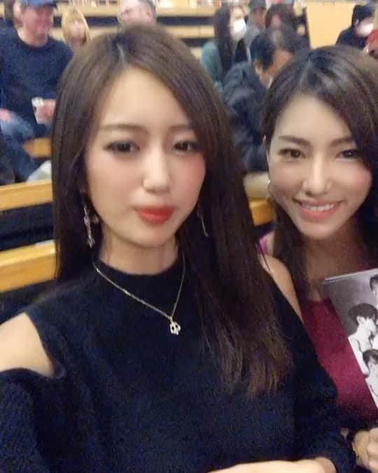 のインスタグラム：「・ KNOCK OUT 観に行ったよ🌟 トーナメント決勝戦良かったなぁ、、、🥺 優勝した、シュートボクシングの蓮太選手『さらに調子乗ってるヤツを潰しに行きます！！』って言ってたから、これからさらに活躍が気になる〜 我らの祥悟選手もTKO勝ちで感動✨ バク宙とかパフォーマンスにも沸いたよ👍 ・ 頑張ってる人を見ると、全然畑が違うのに、 自分も頑張りたくなるんだ（笑） ・ #Knockout #無法島 #無法島gp  #テレマーカー#generalgymnasium  #格闘技　#キックボクシング　#ムエタイ #太田区総合体育館」
