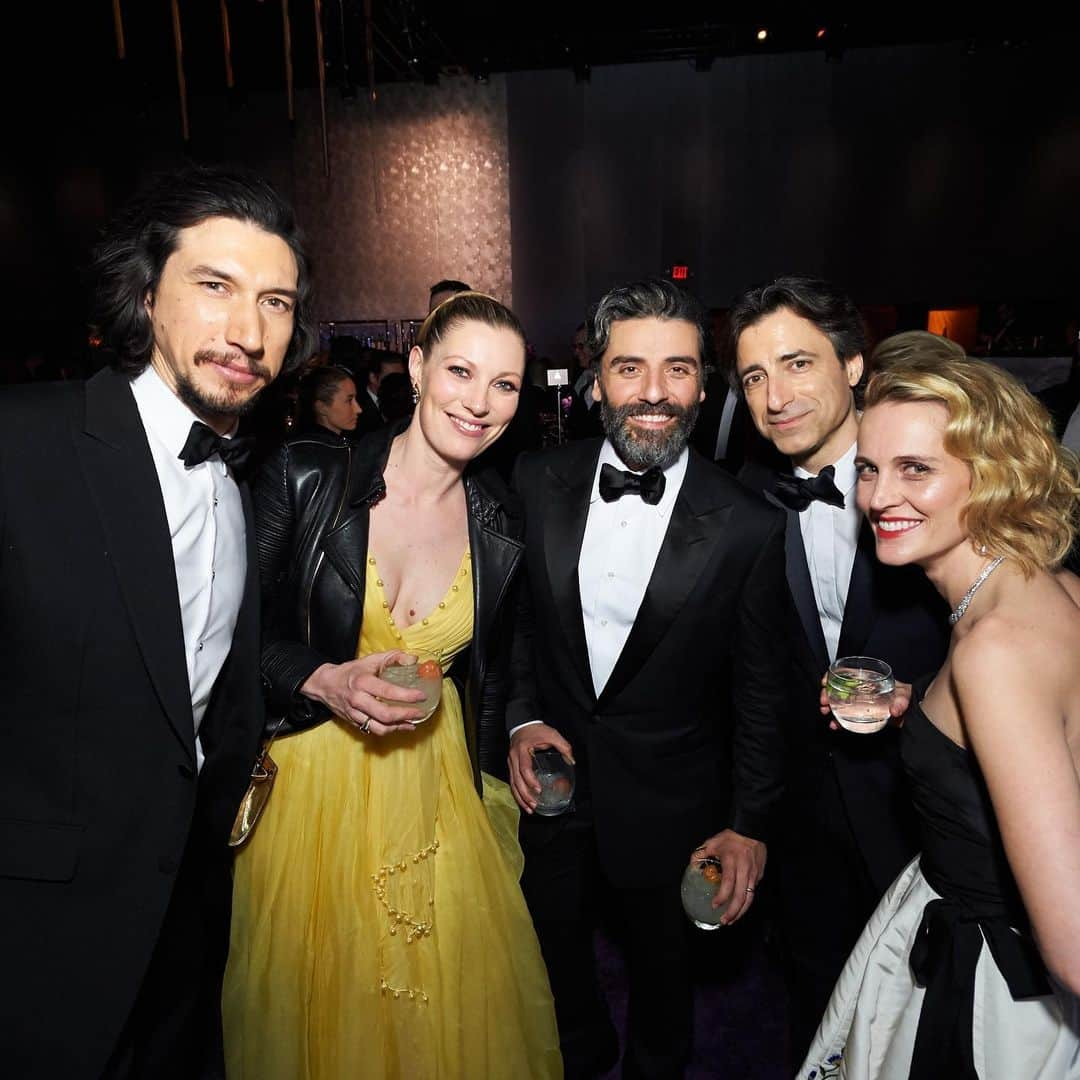 アカデミー賞さんのインスタグラム写真 - (アカデミー賞Instagram)「Adam Driver, Elvira Lind, Oscar Isaac, Noah Baumbach and Joanne Tucker at the Governors Ball, following the 92nd #Oscars.」2月12日 0時53分 - theacademy