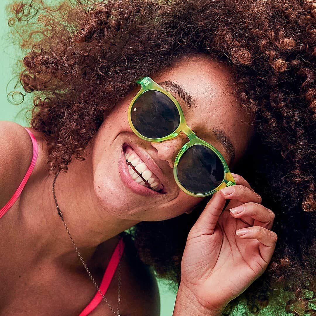 のインスタグラム：「😎  #aerie #aeriejp #エアリー #aerieREAL」
