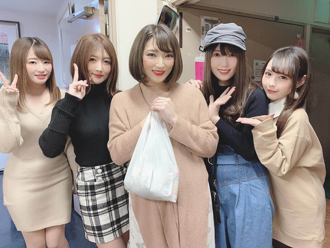 大槻ひびきのグルメインスタ