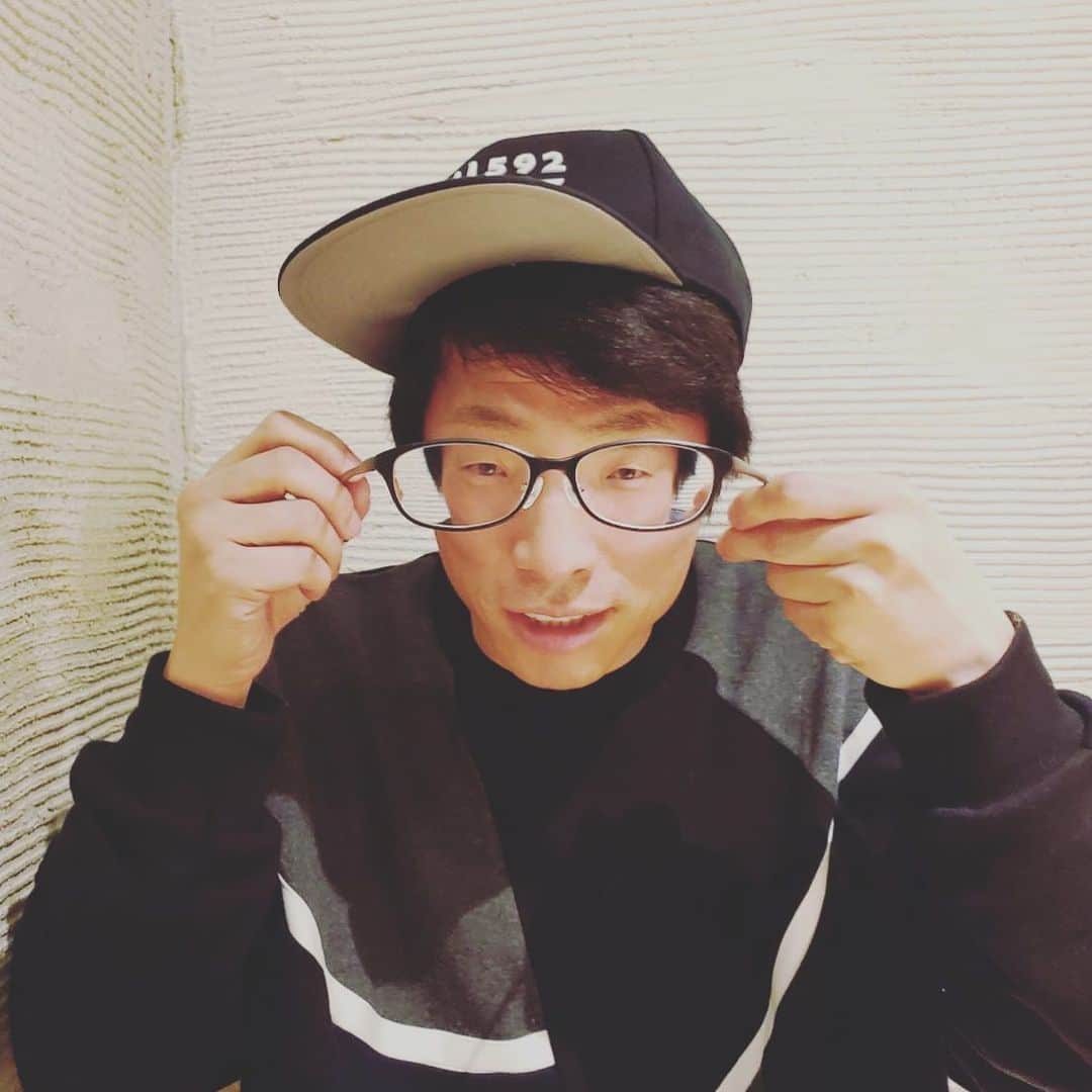 田村淳のインスタグラム：「君のこといつも見てるよ^_^」