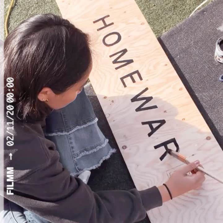ショーン・エバリストのインスタグラム：「I put a bunch of my IG stories together to share moments from the “Homeward” event created by @projecthomedance in San Diego last weekend☀️ . . . Thank you SD dance community for always showing me love🙏🏽🙇🏻‍♂️ @mistophercartin & @larkinpoynton you two are truly something else man. Through our creativity we raised funds to support people in need, you two and the team helped facilitate that. ✨Also BIG love to @sean_carbs and the @movement.lifestyle fam for coming to represent and support💚 . Music by @jordanalexward」
