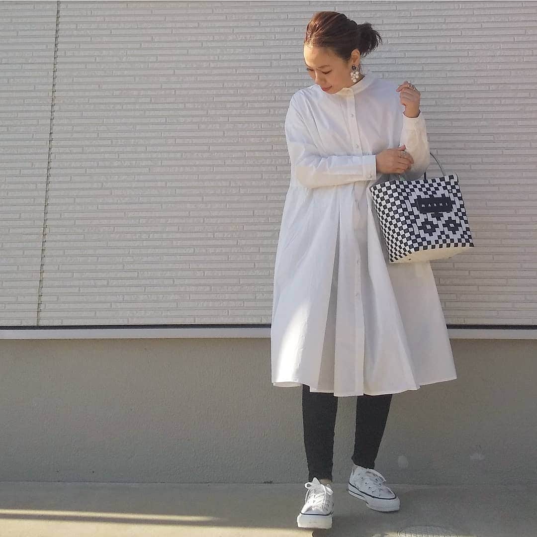 keicoさんのインスタグラム写真 - (keicoInstagram)「ᴳᴼᴼᴰ ᴹᴼᴿᴺᴵᴺᴳ 🌞 ______________________________ @pichi__official さんのかわいいチュニック♡♡形もかわいい♡♡ #妊婦 さんにも臨月まで着れる🤰 pants／#zara @zara bag／#marnibag @marni shoes／#converse @converse (maid in Japan) pierce／#keimade ________________________________ #プチプラコーデ#locari #アラフォーコーデ #大人カジュアル#着回しコーデ #zaraコーデ#カジュアル#お洒落な人と繋がりたい #カジュアルコーデ#153cmコーデ#大人ファッション#今日の服#おちびコーデ#mamagirl#オトナカジュアル#pichiコーデ #小柄コーデ#大人コーデ #r_fashion #codenate#低身長コーデ#mineby3mootd#パンツスタイル#コンバース#marni」2月12日 7時11分 - loverara.loverara