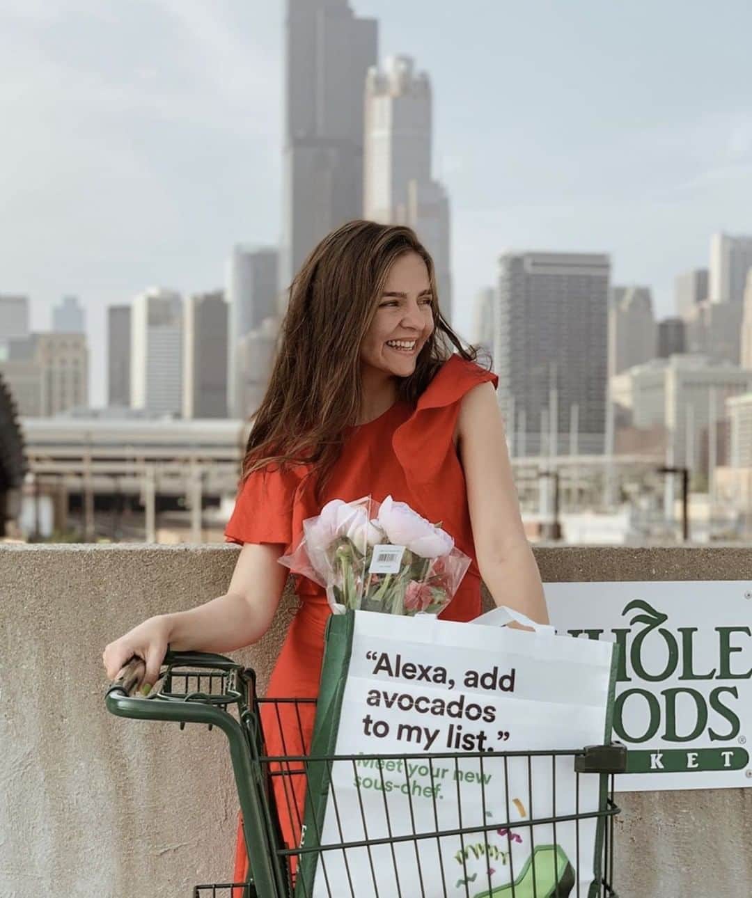 Amazonさんのインスタグラム写真 - (AmazonInstagram)「Things you wish you could say to your @wholefoods delivery: Be Mine this Valentines 💚 Alexa can create and organize your shopping list so you don't have to! (link in bio) 📸 : @olka_gamolka」2月12日 7時30分 - amazon