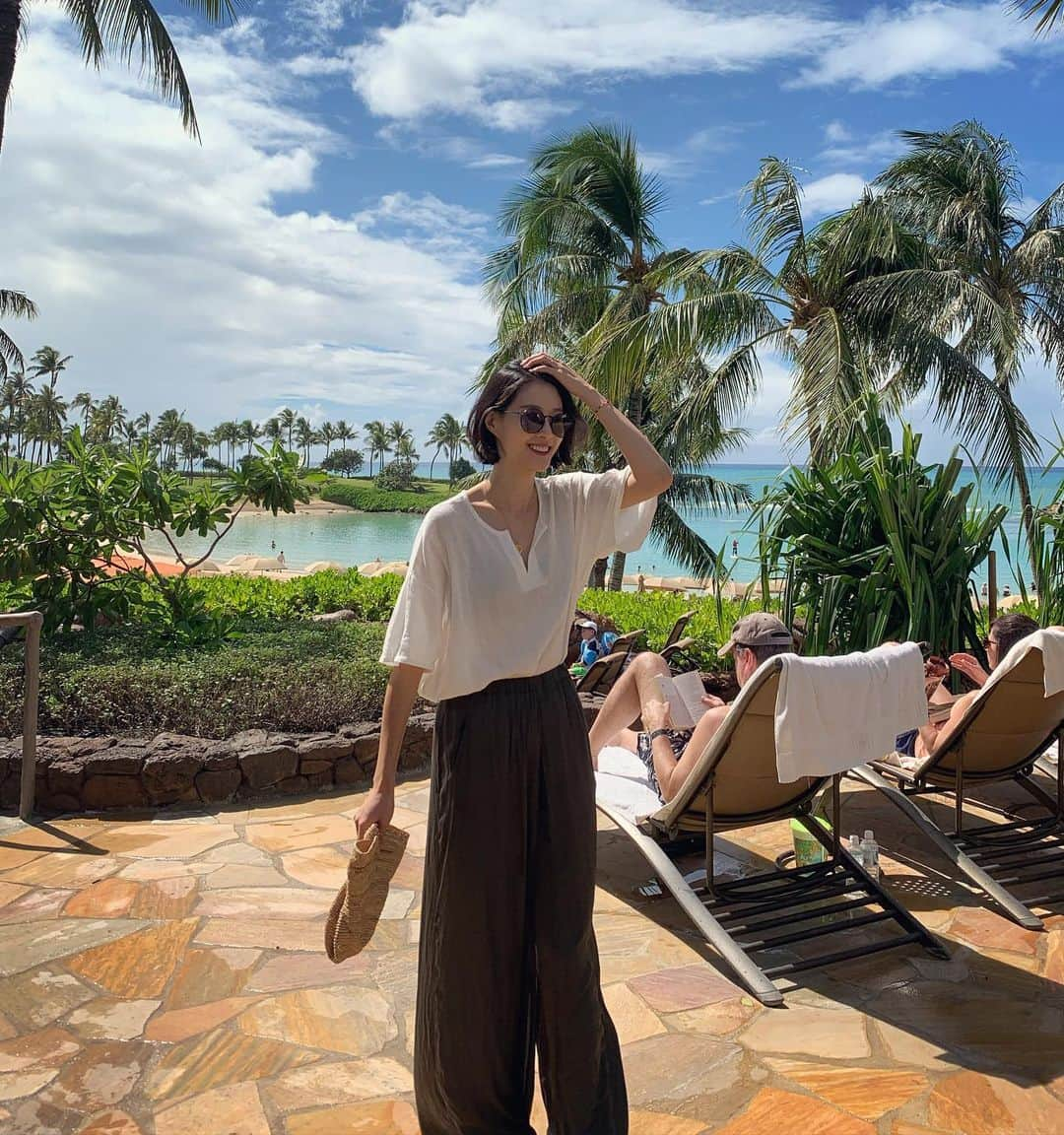 イ・ヒョニさんのインスタグラム写真 - (イ・ヒョニInstagram)「🌴 여기서 살면 안될까요😯 너무 좋아 하와이🥰 #하와이 #휴가중 #hawaii #disneyaulani」2月12日 11時07分 - lee.hyunyi