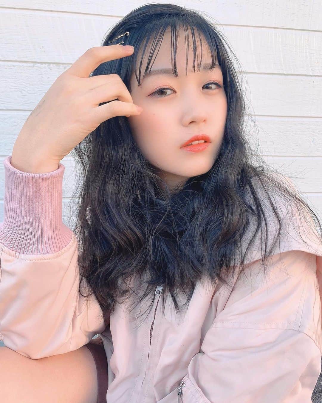 ミユフィーヌ（REVERBEE）のインスタグラム：「🐼🍭🍒💗 #candystripper #キャンディストリッパー#SAILORMA-1 #セーラー襟 #pink #seethrough #シースルー前髪」