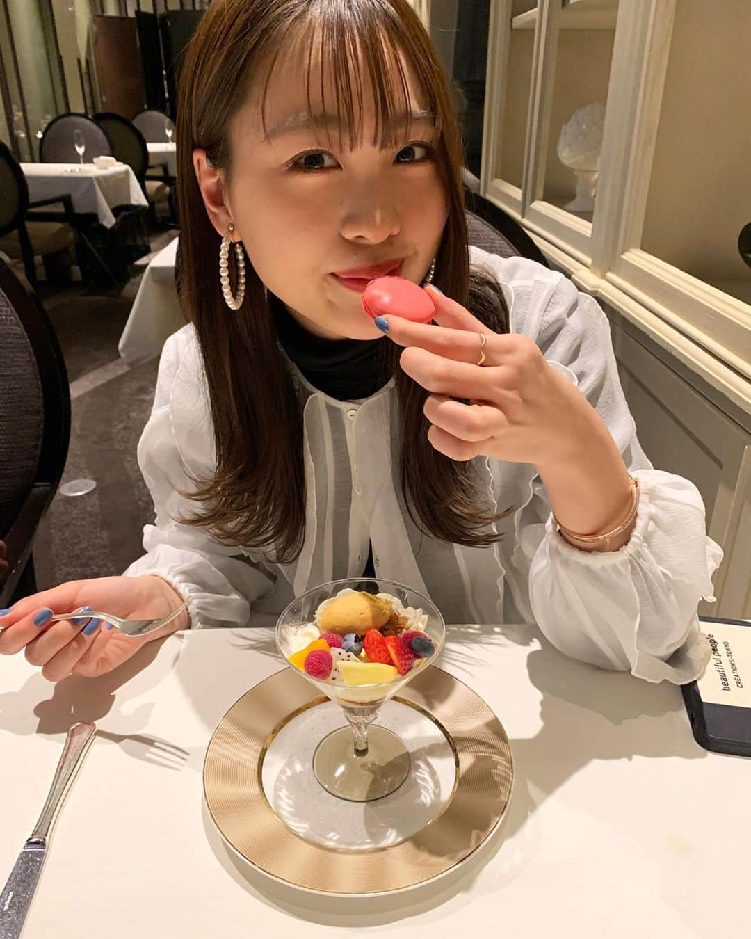 moca さんのインスタグラム写真 - (moca Instagram)「18歳最後の夜🍽 #パパとママありがとう❤︎ #lol #avex #moca #エルオーエル」2月12日 21時00分 - moca_lol