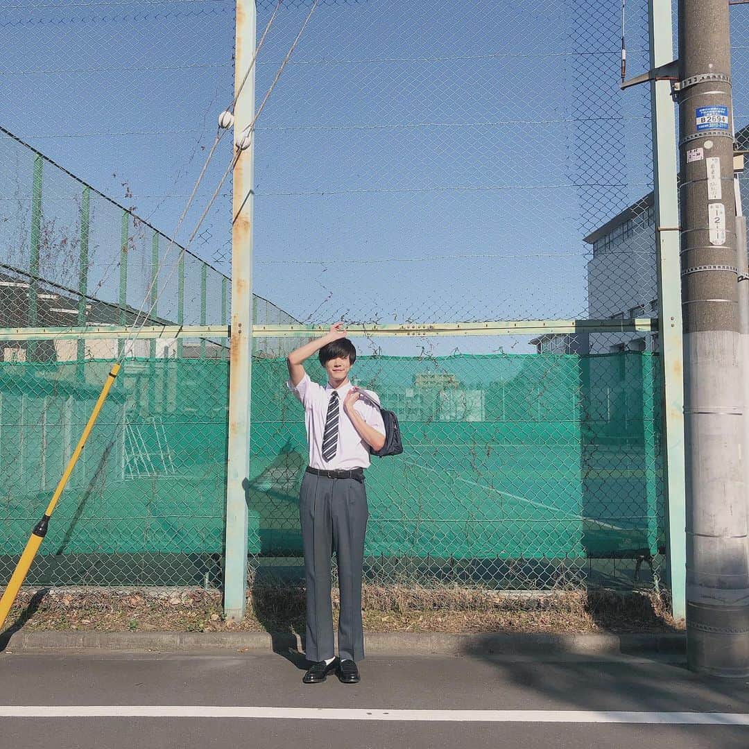 内藤秀一郎さんのインスタグラム写真 - (内藤秀一郎Instagram)「まだ制服着ていいよね？」2月12日 21時03分 - syuichiro_naito