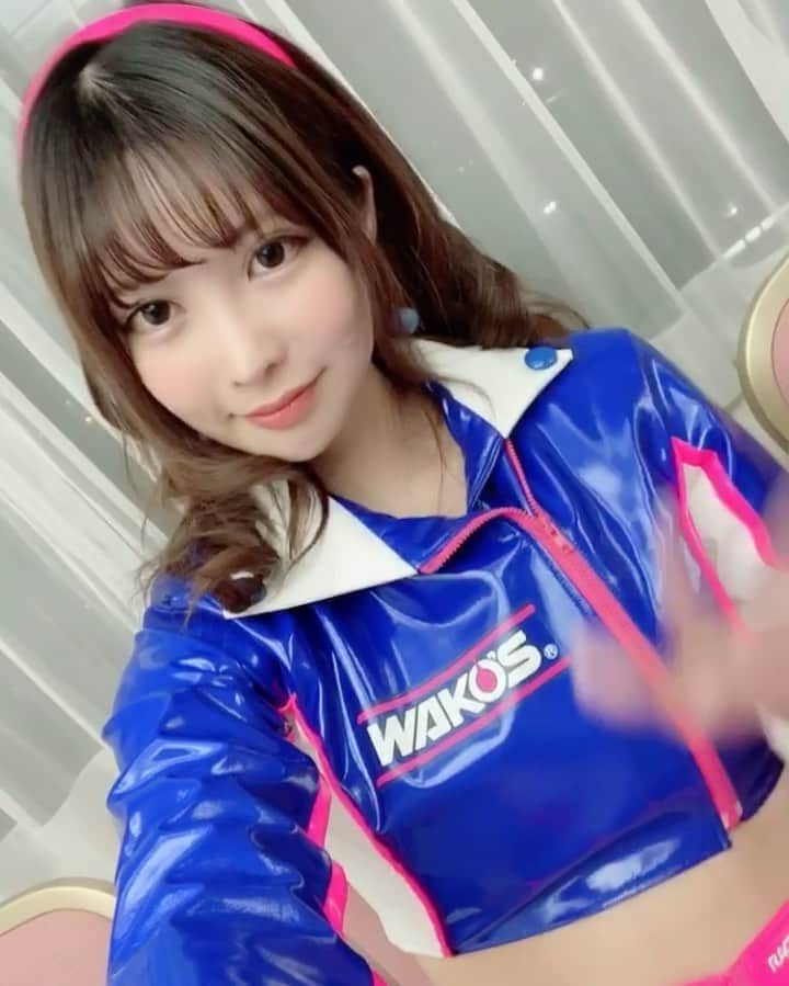 のインスタグラム：「. ⭐️ご報告⭐️. 先日2020年TOYOTAのSUPER GT(500クラス)の体制発表がありました。 . 今シーズンのレースクイーン活動について、 この度、スーパーGT500クラス. . 14号車 TGR TEAM WAKO'S ROOKIE . を応援する、 2020 WAKO’S GIRLS を務めさせてさせて頂くことになりました！💙 . #14 TGR TEAM WAKO'S ROOKIE ドライバー 大嶋和也　選手／坪井翔　選手. . 去年シリーズチャンピオンを獲った チャンピオンチームであり、今年はセルモと２台体制で参戦します！ . 今シーズンもみなさまとサーキットで会えると思うと幸せです。みなさま、今シーズンも応援よろしくお願い致します✨ .」