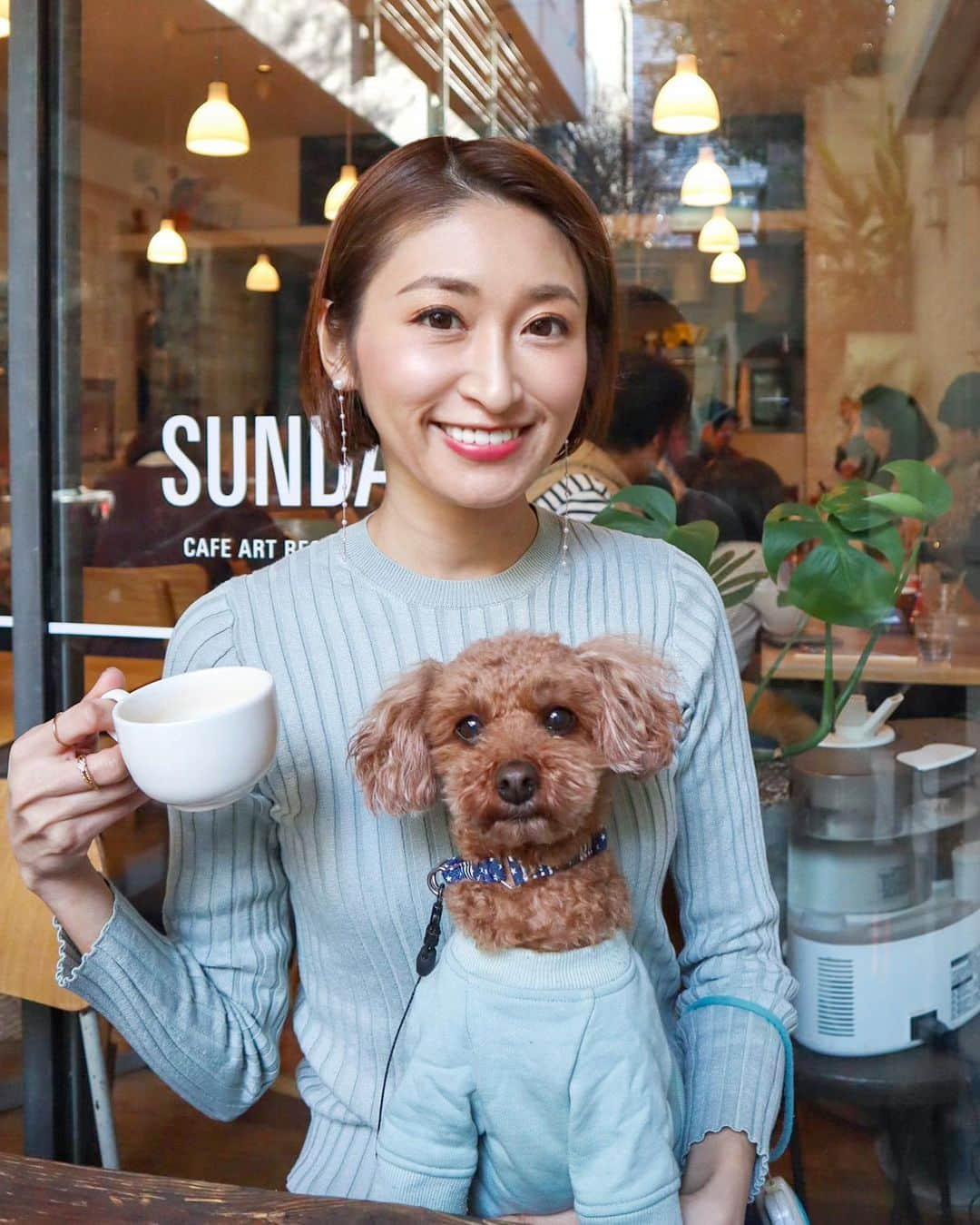 三井菜那さんのインスタグラム写真 - (三井菜那Instagram)「SUNDAYでおちゃ☕️🍃 ㅤㅤㅤㅤㅤㅤㅤㅤㅤㅤㅤㅤㅤ  お洋服の色、ぷーたとおそろい🐶 このぷーた、かわいすぎる🥰🥰 ㅤㅤㅤㅤㅤㅤㅤㅤㅤㅤㅤㅤㅤ  #sunday#東京カフェ#いぬすたぐらむ #トイプードル#frayid  ㅤㅤㅤㅤㅤㅤㅤㅤㅤㅤㅤㅤㅤ」2月12日 21時36分 - nana.0312