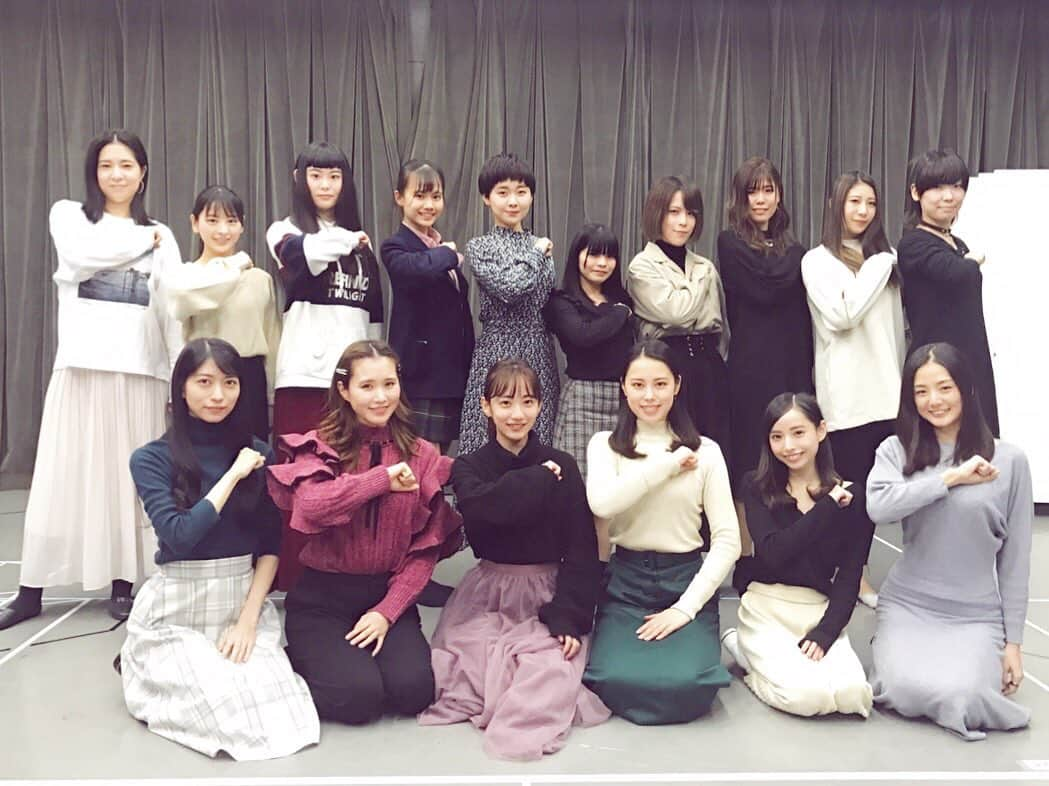 片山萌美さんのインスタグラム写真 - (片山萌美Instagram)「#新サクラ大戦  #新サクラ大戦thestage  #舞台新サクラ大戦  #草月ホール  すみれとして、全力で🌸」2月12日 22時15分 - moet_mi