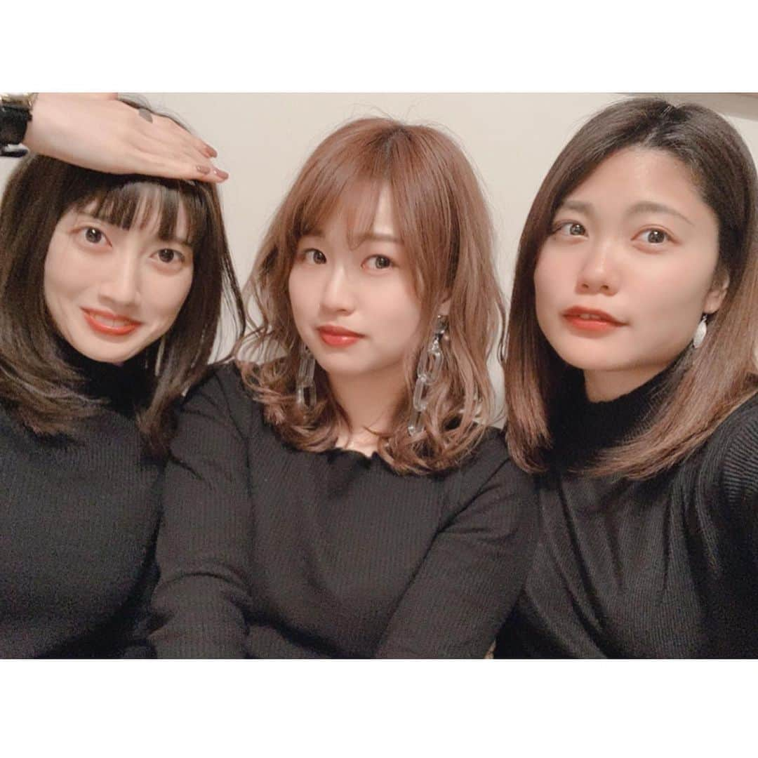 中村水月さんのインスタグラム写真 - (中村水月Instagram)「先日、石川から会いに来てくれた友達との写真📸 高校時代一緒に陸上頑張った仲間です。 高校時代の話から現在の話まで わたしが陸上を頑張ろうと思える理由のひとつがこの2人の存在です☺️💕 私にプレッシャーがかかり過ぎないようにも頑張れと言葉をかけてくれて 練習や体を常に気にかけてくれる2人にはいつも感謝しかない☺️！ いつもありがとう💕 #ひとりだけハム #ぶひっ #ディズニーランド #浅草 #東京旅行 #大切な時間 #anan」2月12日 16時24分 - n___mm____n