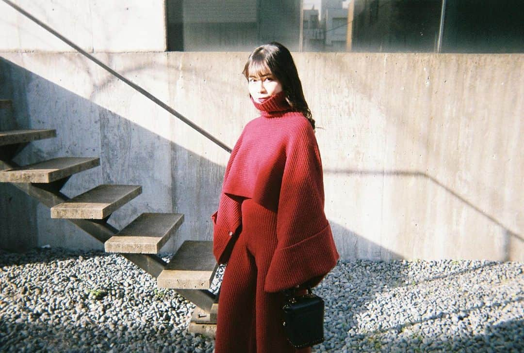 宇井真白のインスタグラム：「🟥 #film #フィルムカメラ #写ルンです」