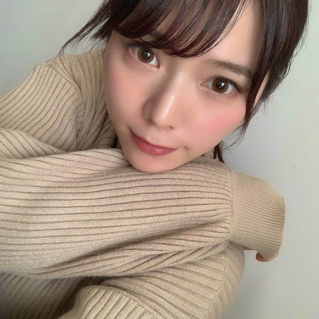 青山日和のインスタグラム