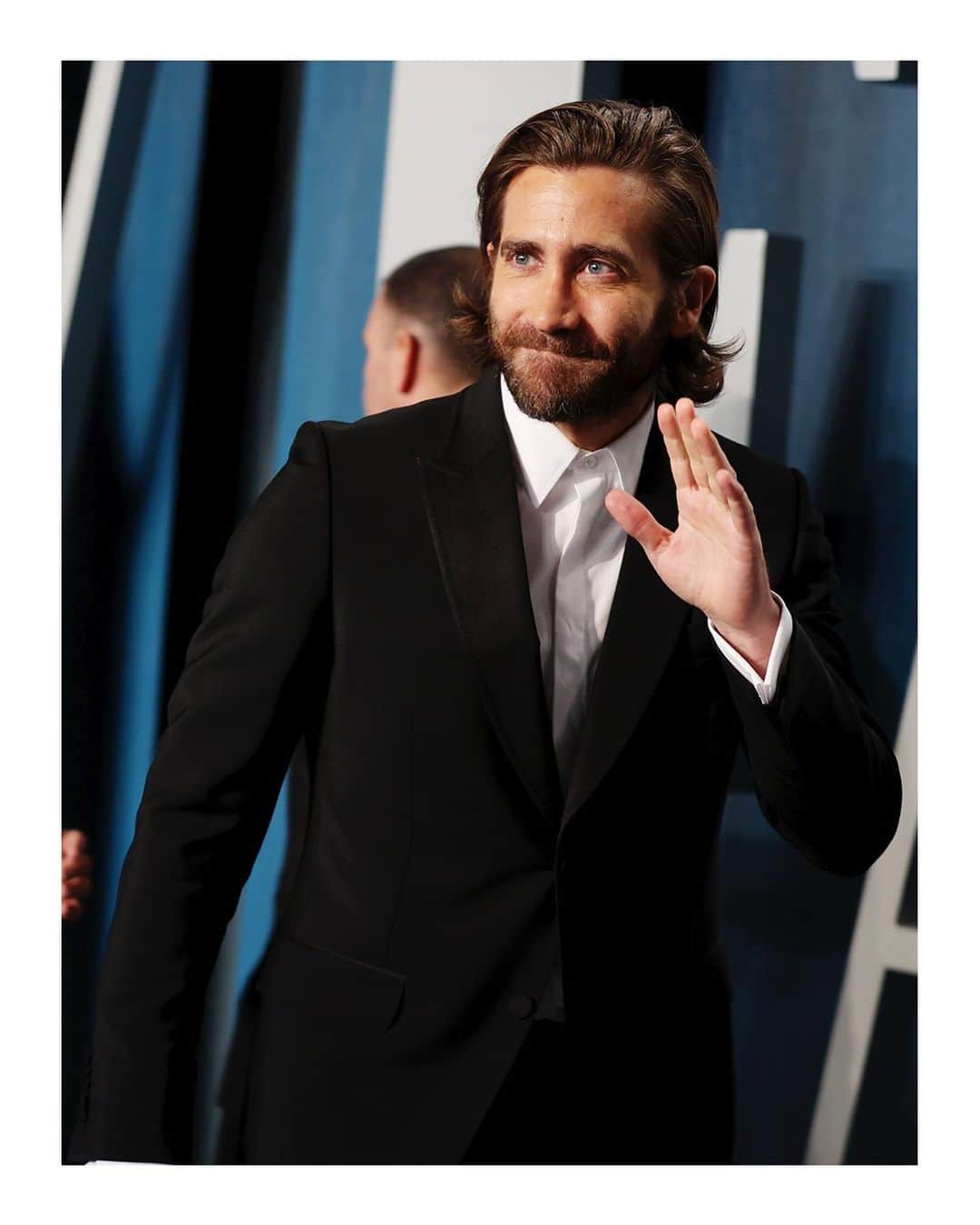 グッチさんのインスタグラム写真 - (グッチInstagram)「To the #VFOscars party, @jakegyllenhaal wore a #Gucci one-button Heritage tuxedo, evening shirt  and leather lace-ups. #AlessandroMichele #Oscars @vanityfair #GucciTailoring  @alessandro_michele #JakeGyllenhaal」2月12日 18時26分 - gucci