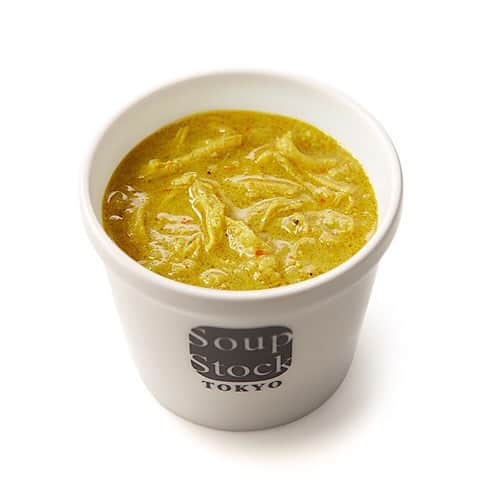 スープストックトーキョー 公式さんのインスタグラム写真 - (スープストックトーキョー 公式Instagram)「Soup Stock Tokyoは 創業当初から今もなお、﻿大切な人に食べてもらいたい スープを﻿目指して商品開発を行っています。﻿🥄 ﻿ . 来週2/17（月）から﻿ 渋谷マークシティ店と広尾店で﻿ 販売をスタートする「鶏肉のルンダン」も﻿ ある社員の特別な想いから生まれました。﻿ ﻿ 「見えない何千人よりも﻿目の前の1人をまず満たす。﻿ そんなスープが作りたかった。」﻿ そんな彼の言葉に込められているのは、﻿ かつて共に働いた大切な仲間への想い。 ﻿ . 「鶏肉のルンダン」が出来るまでの﻿ ストーリーをブランドサイトで公開しております。🚩﻿ ぜひ併せてご覧ください。  #soupstocktokyo #soupstock  #soup #スープストックトーキョー  #スープストック #soupstocktokyo渋谷マークシティ店  #soupstocktokyo広尾店  #鶏肉のルンダン」2月12日 18時34分 - soupstocktokyo