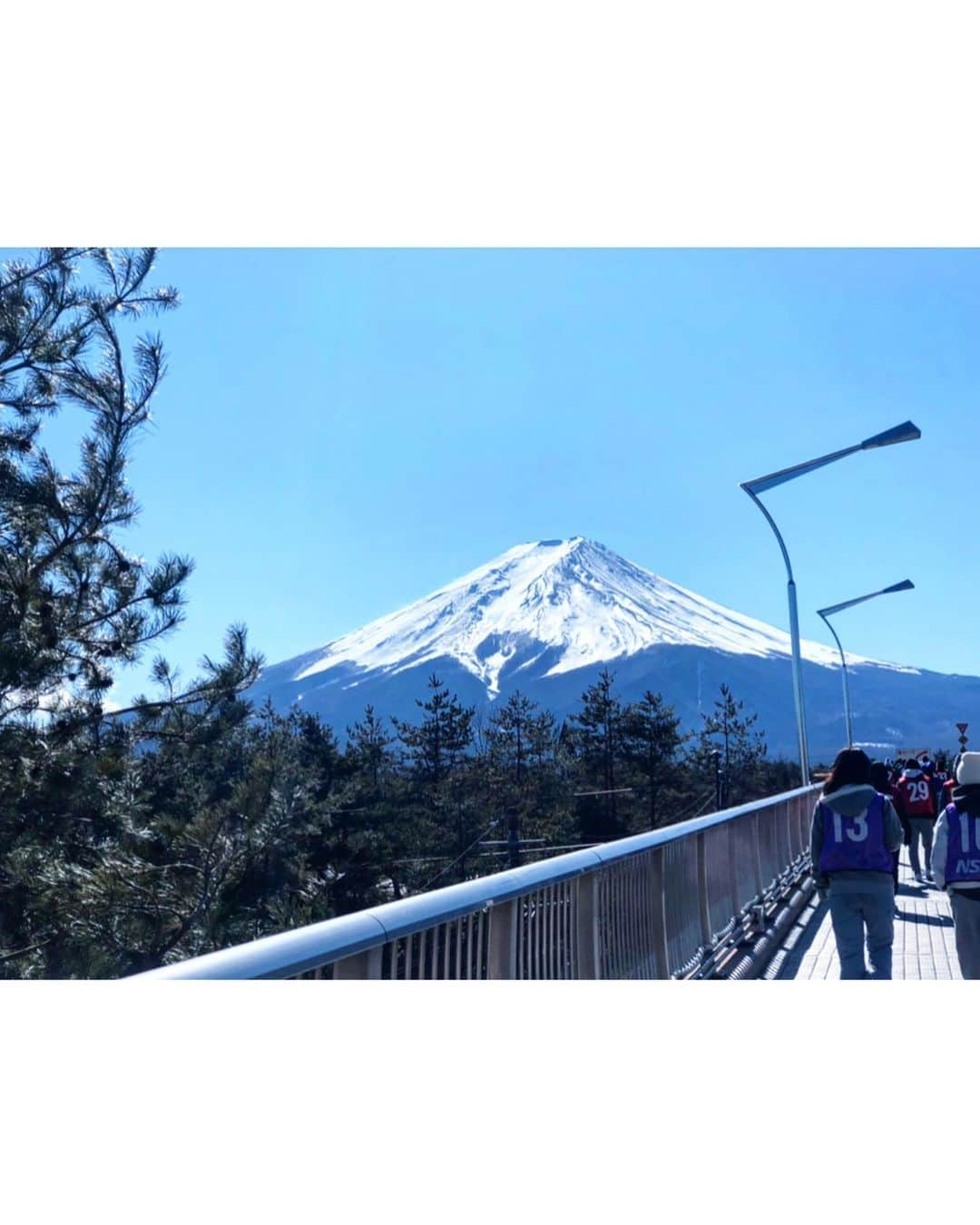 清水麻有のインスタグラム：「2020.2.8〜11 . 行く前は本当に憂鬱だったスケート実習⛸ メンバーが良すぎて忘れられない思い出に☺️ . . #nssu #スケート実習 #いい思い出  #友達たくさんできた #滑れるようになった  #人脈大切にしよう」