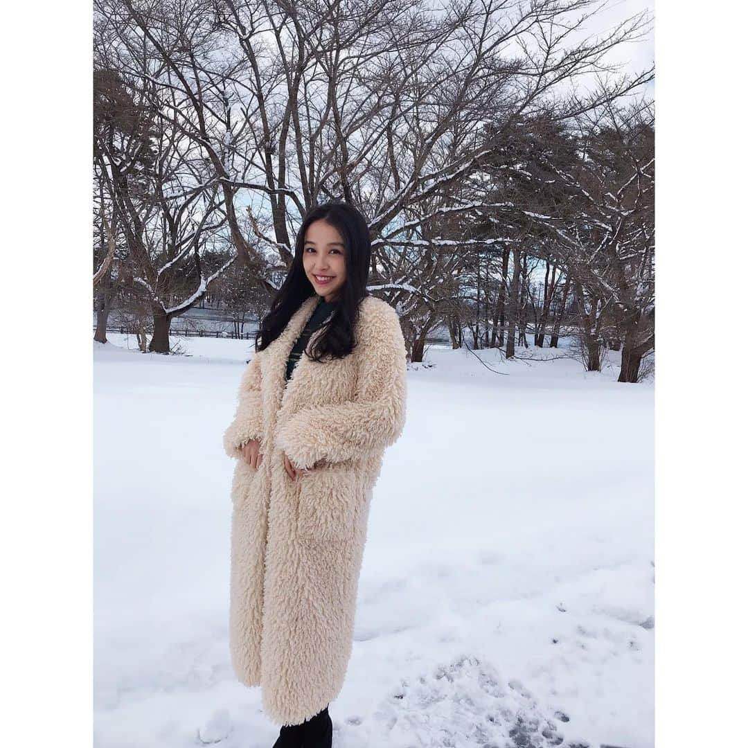 渡辺未優さんのインスタグラム写真 - (渡辺未優Instagram)「. 冬を感じる🌬❄︎ . . #雪国生まれ #2月生まれ #だけど寒がり .」2月12日 20時29分 - _miyu.w_