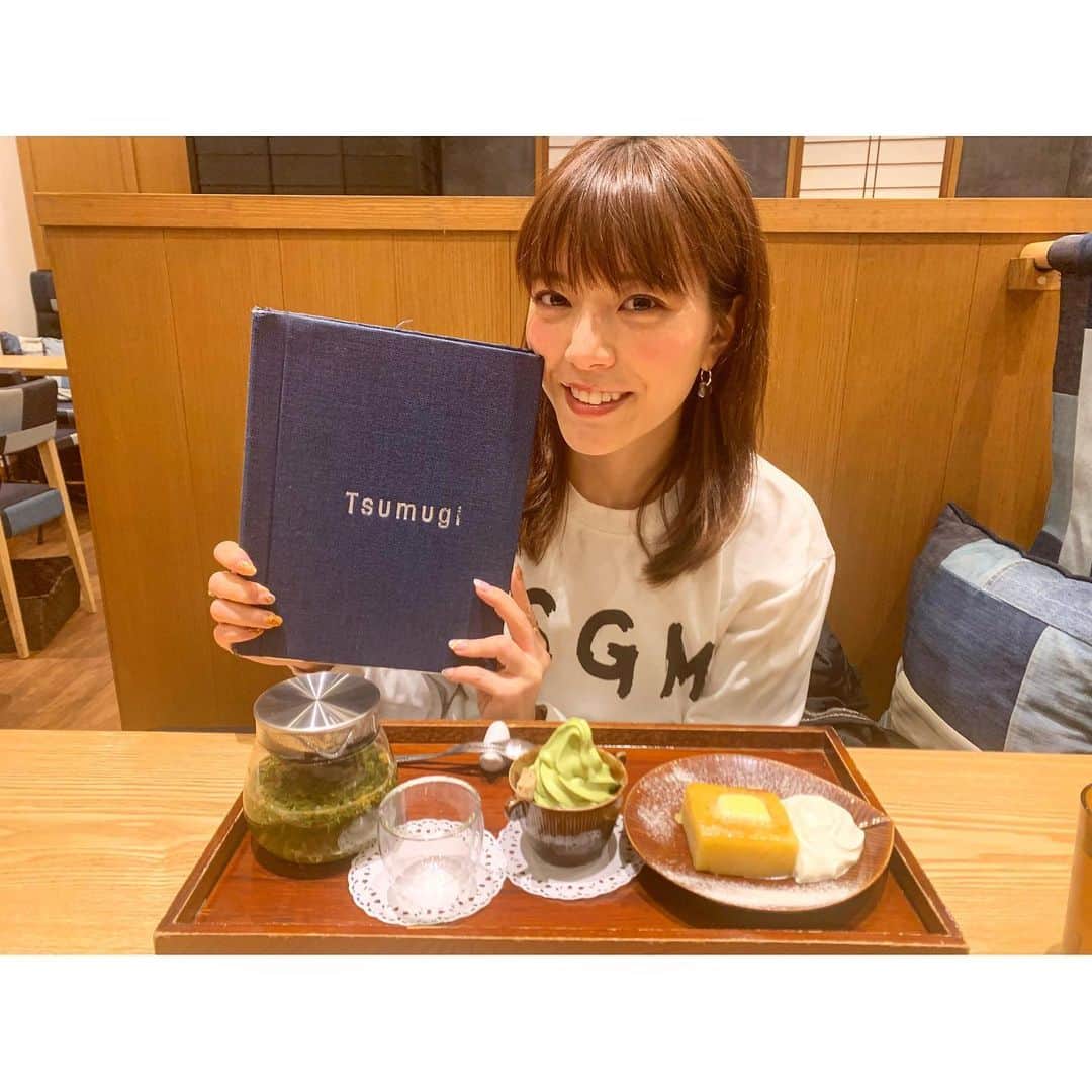 三谷紬さんのインスタグラム写真 - (三谷紬Instagram)「* 同じ名前の“Tsumugi”というcafeに行ってきました〜🍵 お店の中はそこかしこに“つむぎ”💓 ちょっと緊張しましたが嬉しかったです🤭 最近は“つむぎ”という名前が増えているそうなんです！ 私自身もこの名前すごく気に入っています😆 こればかりは両親に感謝ですね〜。 私が選んだのはお芋ブリュレ🍠 …と抹茶アイスと静岡茶🍨 食べすぎですね、とほほ笑 とっても美味しかったです😋 * #tsumugi#cafe#カフェ#有楽町#銀座#東京#tokyo#日本茶#tea#teatime#ブリュレ#お芋#抹茶#アイス#maccha#ice#cream#icecream#静岡茶#静岡#両親#感謝#thanks#name#紬#テレビ朝日#アナウンサー#三谷紬」2月12日 20時45分 - mitani_tsumugi