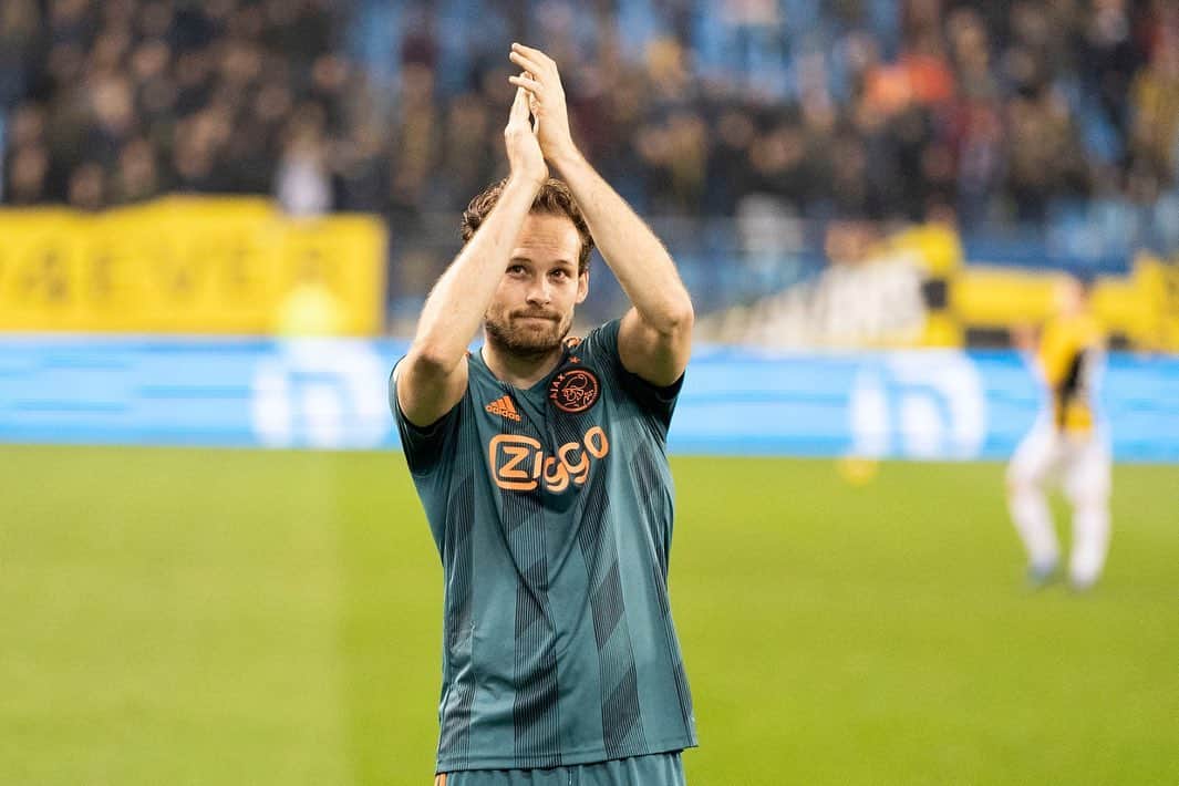 デイリー・ブリントのインスタグラム：「There is no better feeling! 🙌🏻⚽️ Big Thanks to my wife, family, friends, everyone of the medical team, and everyone who supported and believed in me. Thank you! #PositiveMindset」