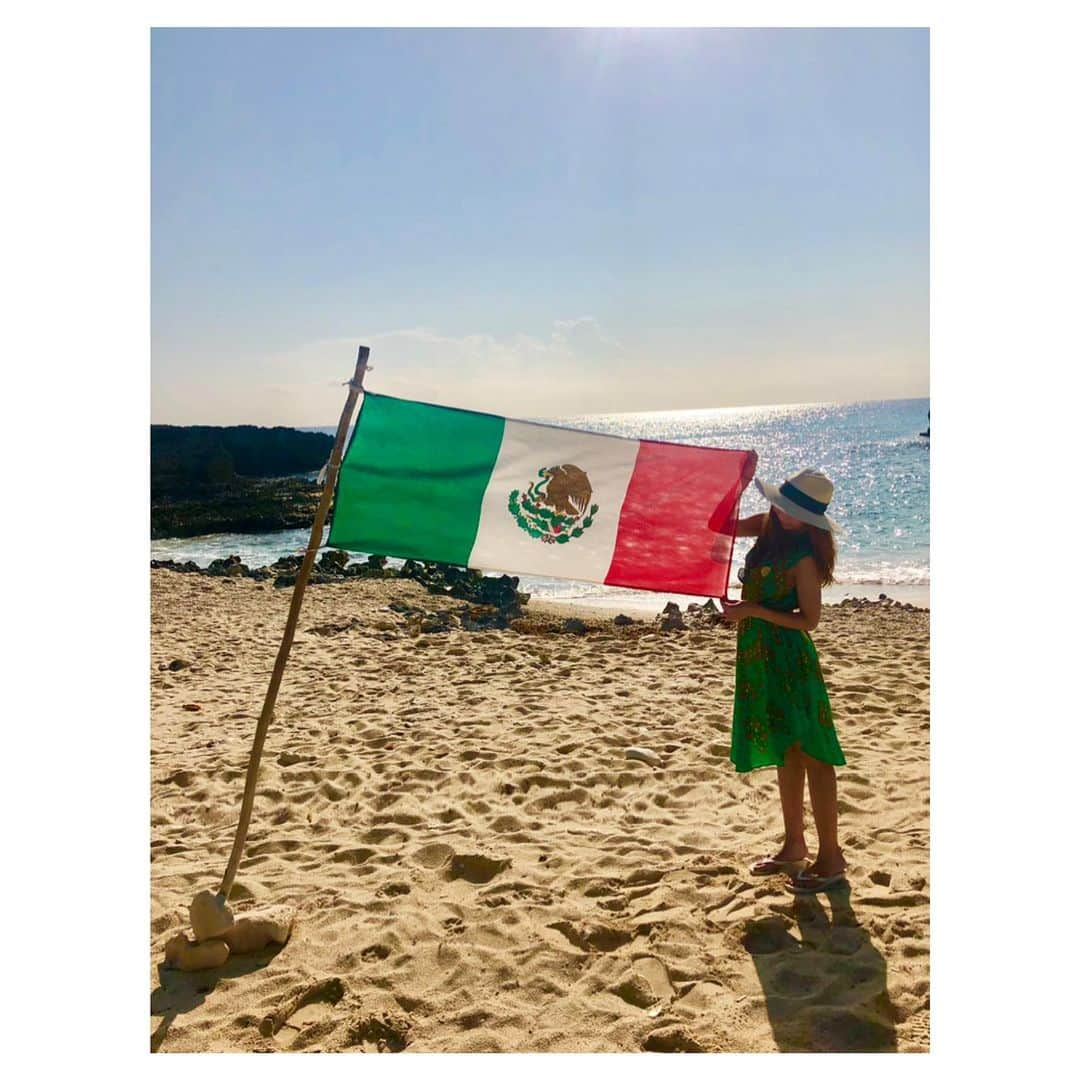 山田優依さんのインスタグラム写真 - (山田優依Instagram)「Mexico 🇲🇽 . 35カ国目はずーっと行きたかったメキシコ！ . #Mexico #cozumel  #CaribbeanSea #Cruise #CaribbeanCruise #CarnivalConquest」2月12日 22時44分 - yui_gourmetwalker