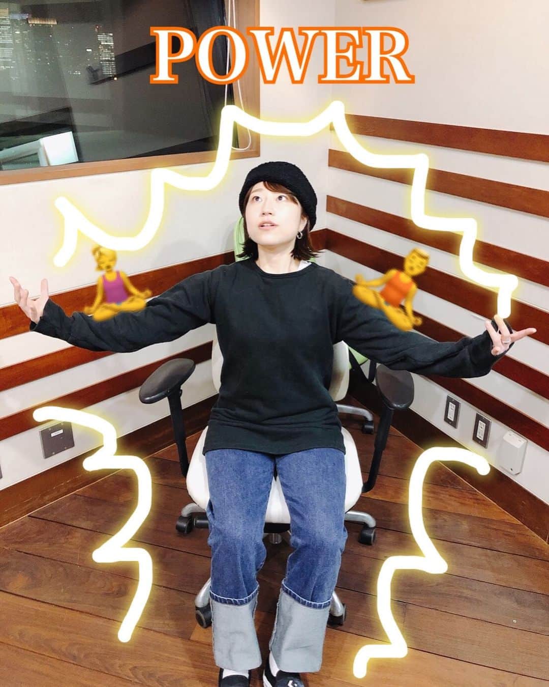 関取花のインスタグラム：「本日も #ねるまえのまえ ありがとうございました📻メッセージテーマは「私のパワースポット」でした！ 明日も私が担当です。なんとゲストにハマ・オカモト(@hama_okamoto)くんが遊びに来てくれます👨🏻👓 そして放送中に生電話相談を受け付けます！こんなスペシャルなことないぞ📞詳しくは番組をチェックしてみてね✉️ そして私はそのあとのSCHOOL OF LOCK！にもゲスト講師として生出演しますのでそちらもお聞き逃しなく🔑」