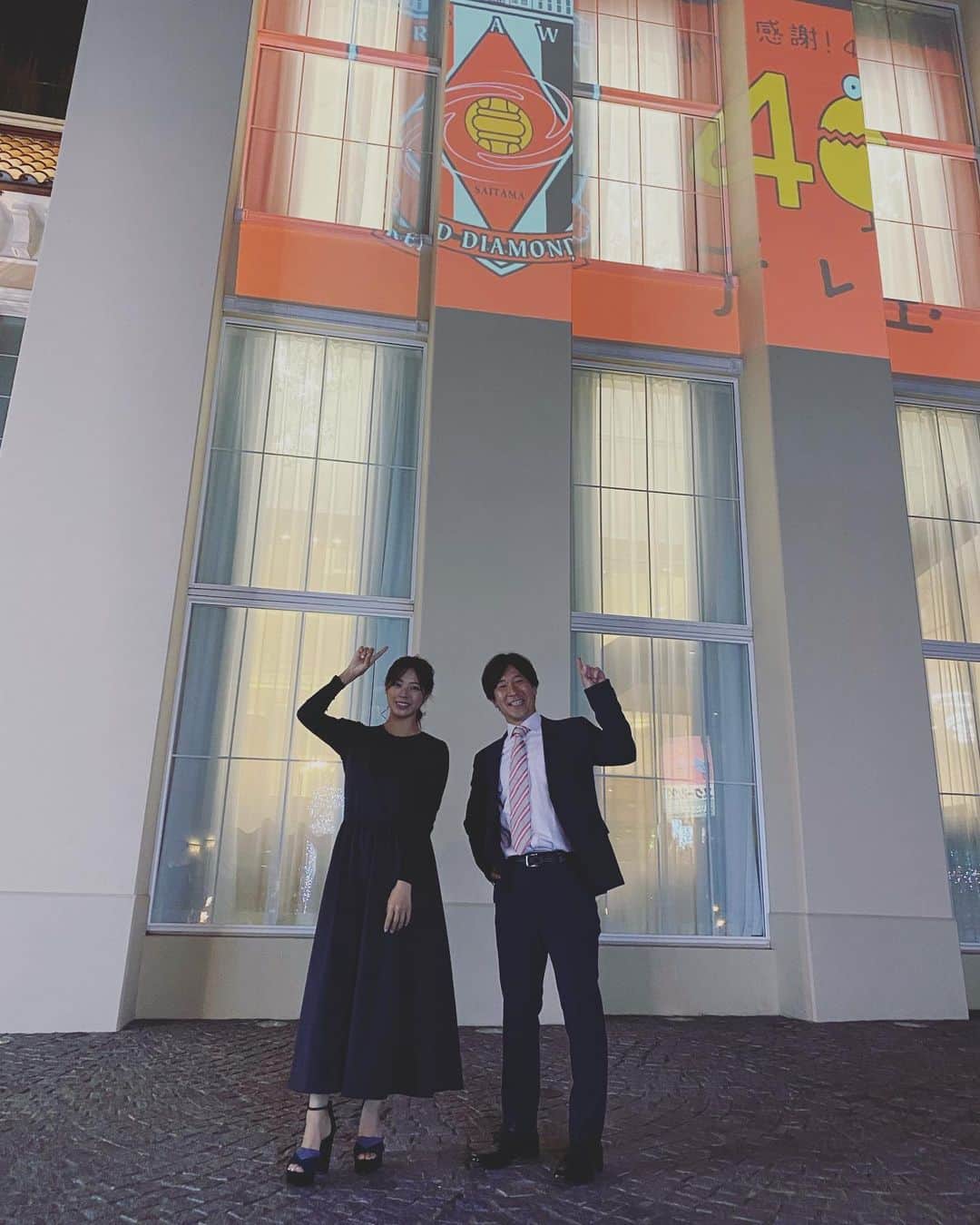 わちみなみのインスタグラム：「@urawaredsofficial ﻿ 浦和レッズとテレ玉の激励会に✨﻿ ﻿ いよいよ開幕しますね！﻿ たのしみです😊😊﻿ 水内さんと。。﻿ ﻿ ﻿ #激励会﻿」