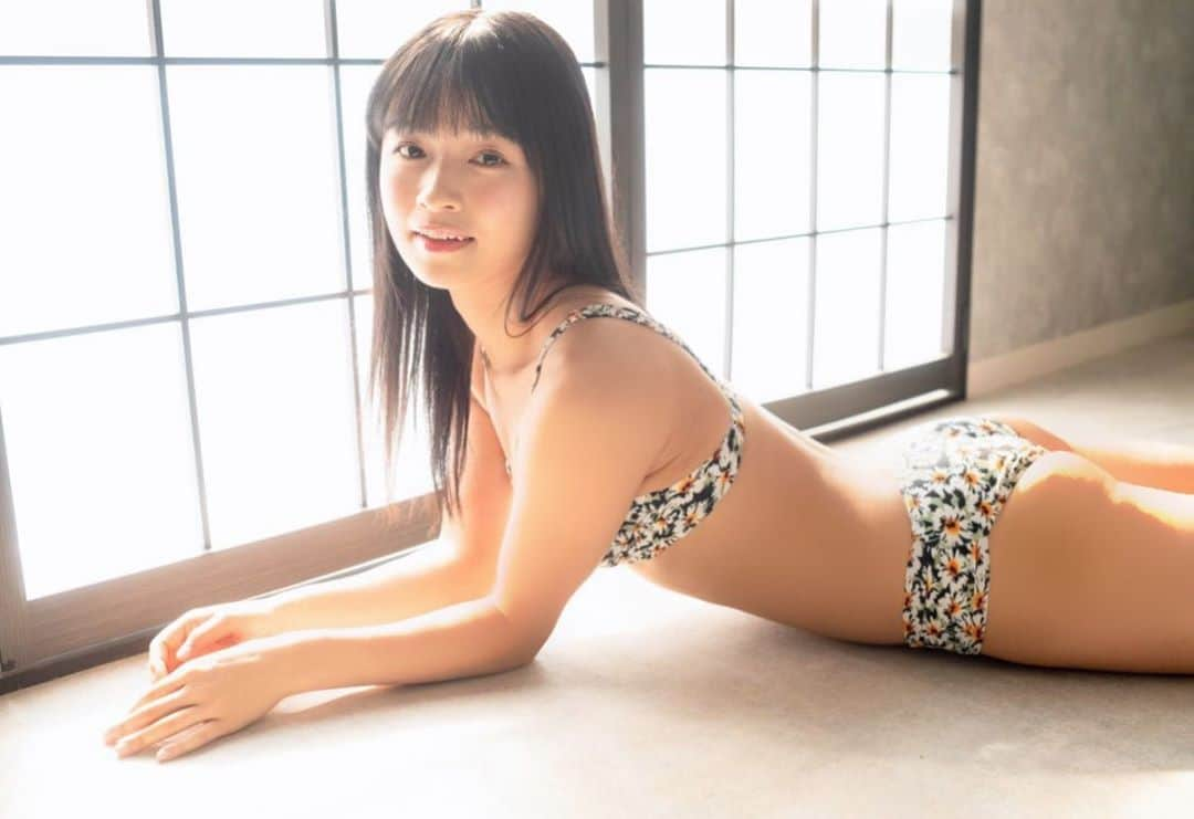 百川晴香さんのインスタグラム写真 - (百川晴香Instagram)「インスタグラビアvol.41👙おやすみなさい🙏💕今日もありがとう😊 #おやすみ #goodnight #インスタグラビア #インスタ #グラビア #アイドル #お尻 #黒髪ロング #かわいい #女の子 #instagram #cute #japanese #japanesegirl #followｍe #likeplease」2月12日 23時12分 - momokawaharuka