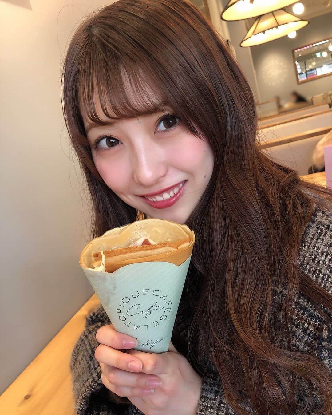 華山志歩のグルメインスタ