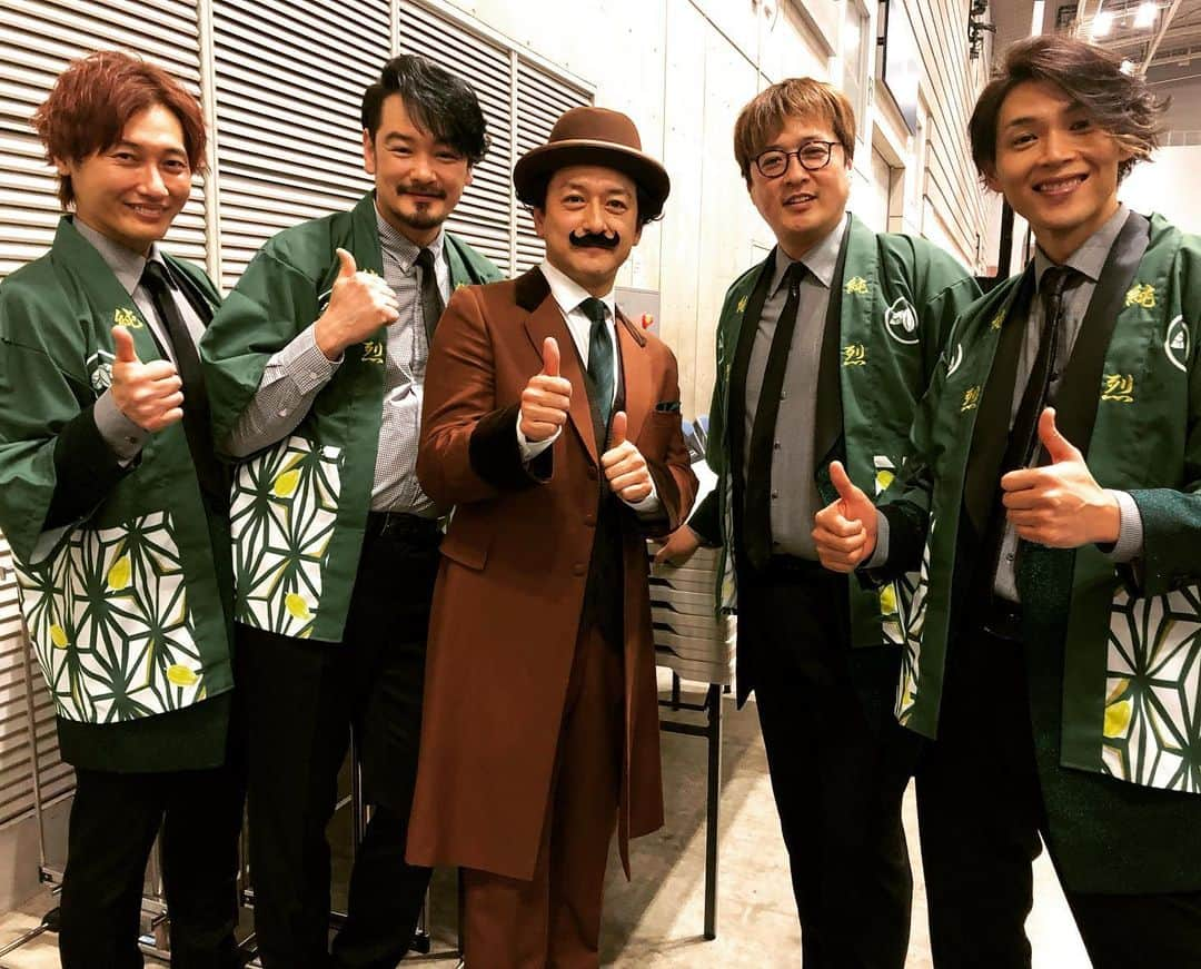 石丸幹二さんのインスタグラム写真 - (石丸幹二Instagram)「昨日と今日と楽しい仕事でした。純烈の皆さんとチョコ先生、浅野匡さん、さらには、読響の皆さんとモーツァルト！なんて濃密な取り合わせ。明日は一拍置きます。石丸マネ #明治チョコレート効果 #チョコ先生 #純烈 #半沢直樹 #浅野支店長 #読響 #モーツァルト #kanjiishimaru #石丸幹二」2月13日 0時11分 - team_kanji_ishimaru