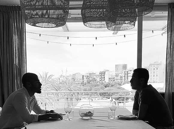 ティアゴ・アルカンタラのインスタグラム：「Ao seu lado criamos as mais lindas memórias. Te amo irmão. Feliz Aniversário 🎈🎉🎂 @rafalcantara」
