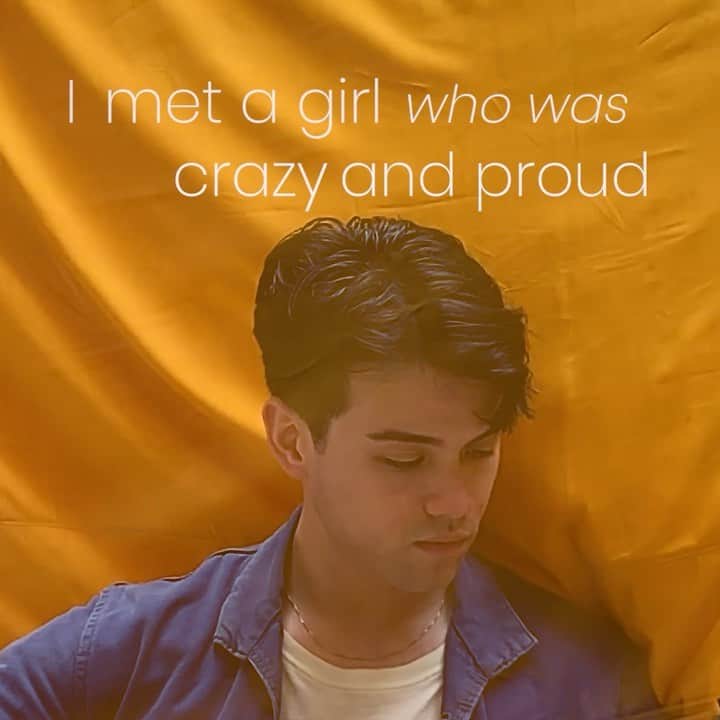 ジュリアン・ヤオ・ジョイエロのインスタグラム：「my new single “Met a Girl” out now! link in bio. on Spotify, iTunes and many more. poured many, many hours into it, so I am truly honored to borrow your ears on this one. :) make sure to follow @tarunescape for updates & releases! ——— 💆🏻‍♂️(📷 by @ward.roberts, edited by me)」