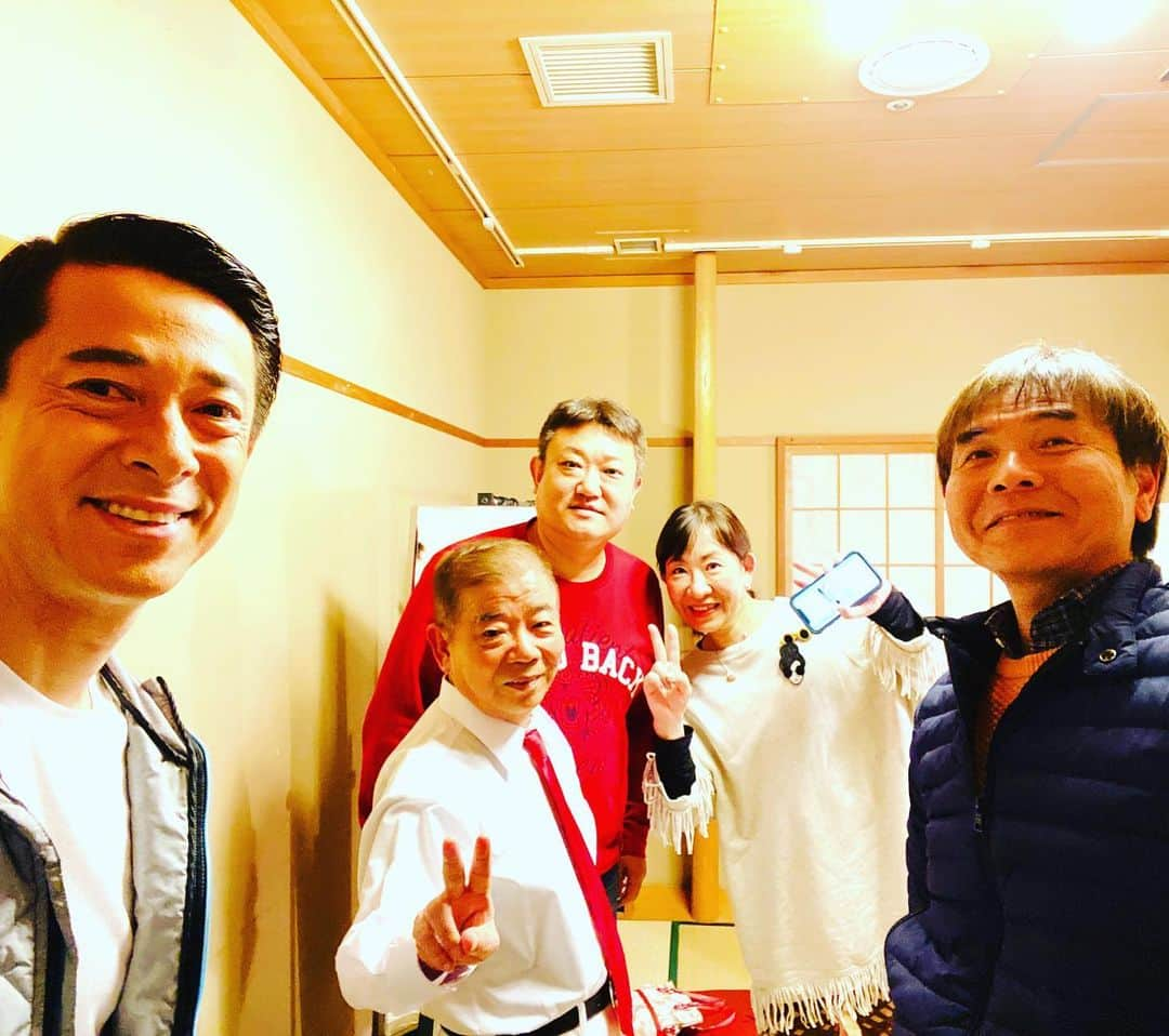 西川忠志さんのインスタグラム写真 - (西川忠志Instagram)「佐藤武志、浅香あき恵ご夫妻&烏川耕一さん  お三人様、なんばグランド花月のお忙しいお出番の合間に 松竹座迄お越しくださいました。 本当に嬉しくありがたいことでございます。  感謝  #佐藤武志　#浅香あき恵　#烏川耕一　#ありがとうございます #ありがとう　#感謝　#ngk #なんばグランド花月　#合間　 #吉本新喜劇　#池乃めだか　#西川忠志　#大阪松竹座　 #喜劇なにわ夫婦八景　#嬉しかった　#ありがたい」2月13日 15時39分 - nishikawa_tada