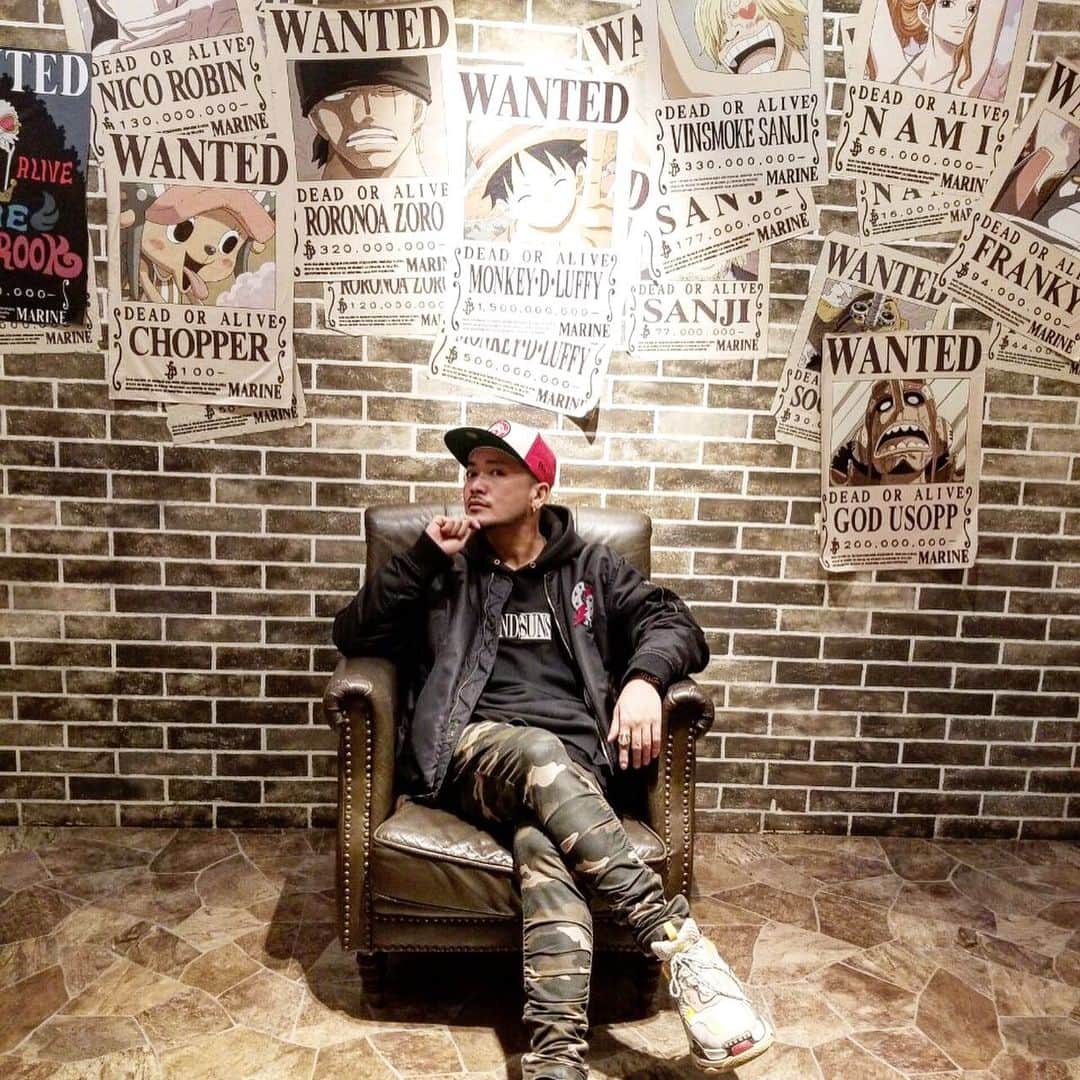 唐澤有弥のインスタグラム：「まじ念願の... . #東京ワンピースタワー  #大人のガチキャピキャピ #自分で自分に引いてもうた #永遠のファンですワンピース #たまんねぇ」