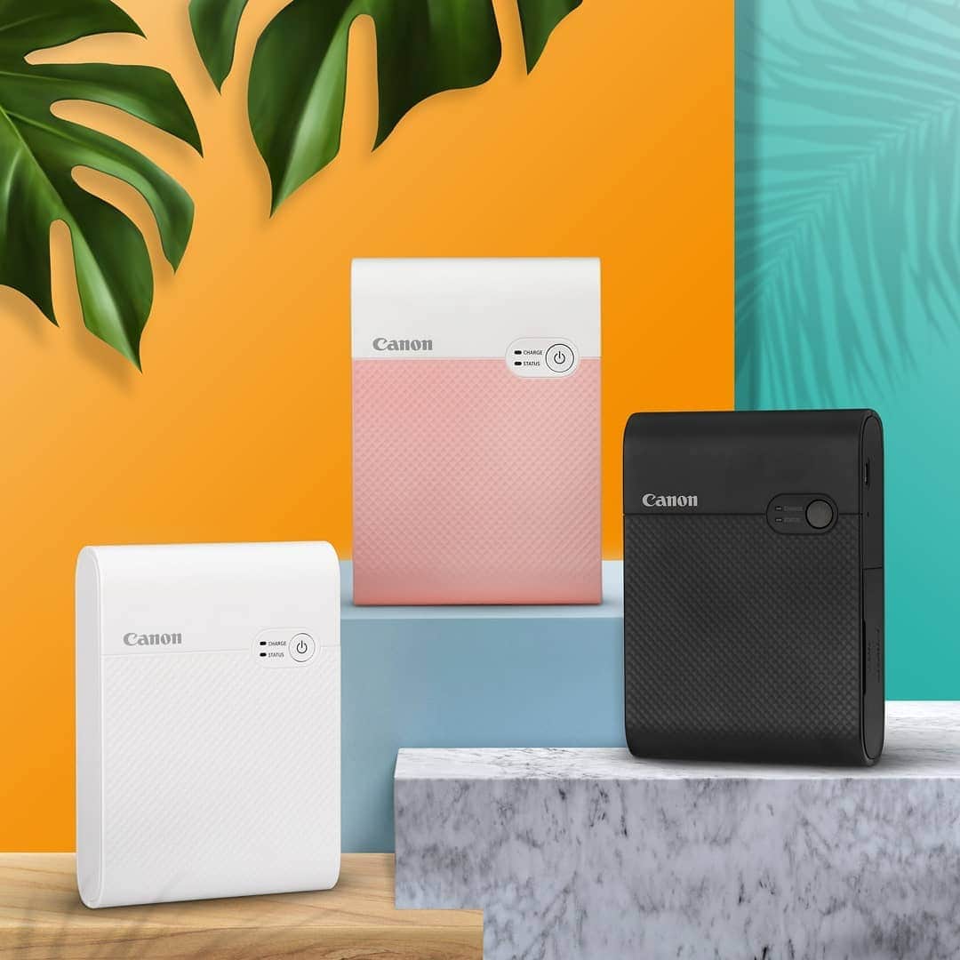 Canon Asiaのインスタグラム：「What to do with all those photos in your phone? You print them out!  Have fun decorating your room, scrapbook and gift cards with vivid 🌈 long-lasting printouts from the new Canon Selphy Square QX10 portable printer.  Let’s get creative 🖍️. Link in bio. Product colour availability varies by country and region. . . #canon #selphy #selphysquare #photoprints #craftaholic」