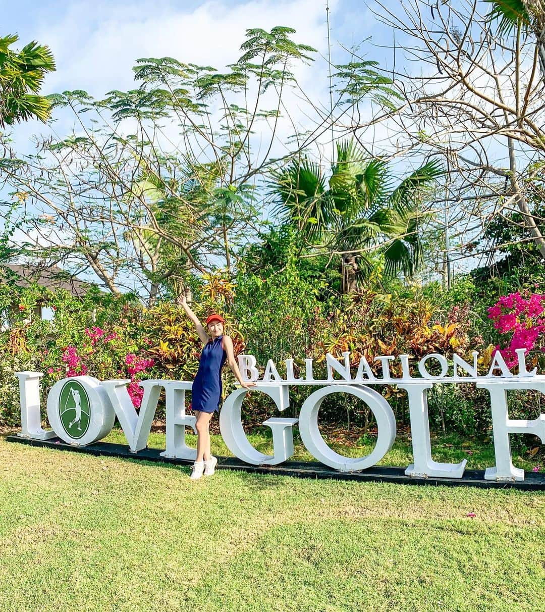 西野沙瑛さんのインスタグラム写真 - (西野沙瑛Instagram)「﻿ LOVE GOLF⛳️❤︎﻿ ﻿ 日本にもこういうのあるといいな☺️﻿ ﻿ #ゴルフ女子 #ゴルフ男子 #ゴルフコーデ #スポーツ女子  #ゴルフウェア #スポーツ #golf #골프 #골프스타그램 #골프장 #라운드 #골프스윙 #골프사랑 #골프레슨 #아이언샷 #스크린골프 #드라이버샷 #美尻 #美尻トレーニング #スクワット #ワークアウト #トレーニング #トレーニング女子 #筋トレ #筋トレ女子 #golfstagram #golfswing」2月13日 8時40分 - sae_golf