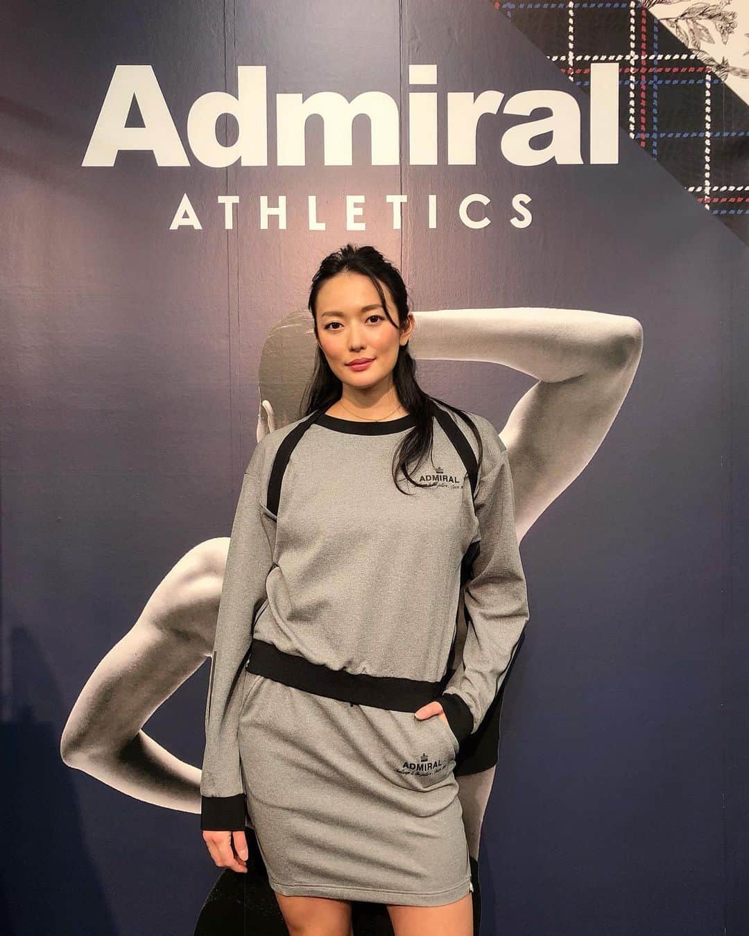 結子さんのインスタグラム写真 - (結子Instagram)「Model for @admiral_athletics 2020 A/W . 今年も、Admiralでのモデルをさせていただきました✨ トレーニングでも、普段でも愛用中のウェアです👟 . ちなみに写真の服は、スウェットのセットアップになっていて、色は3色展開、わたしも頼みました❣️ジムに行く時やラグビー 観戦の時とかに着たいなって😁🤍 #admiral#admiralathletics #アドミラル#アドミラルアスレ#admiralgirl#アドミラルガール#model#秋冬」2月13日 10時48分 - yuiko_yyy