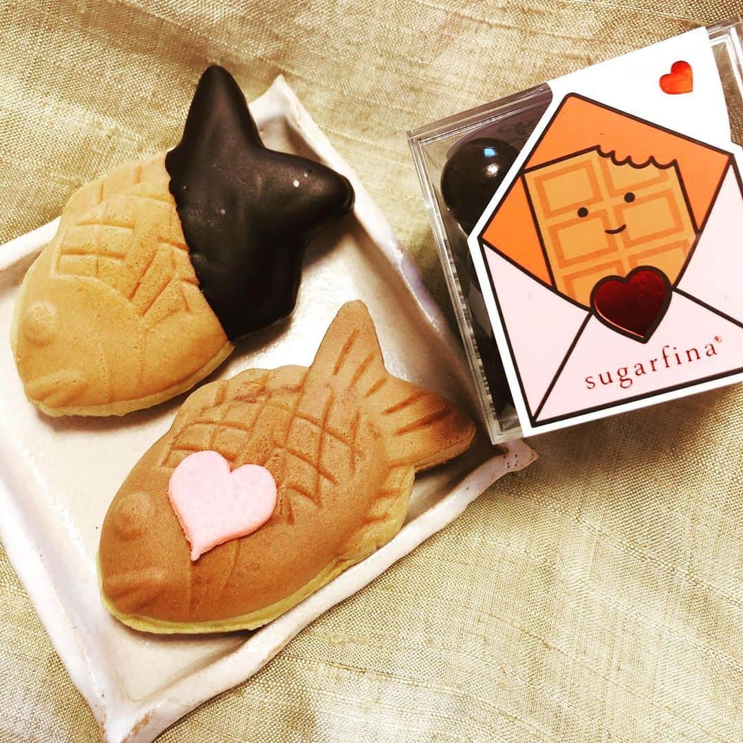 のインスタグラム：「女性から頂くバレンタインギフトってなんか凄く嬉しい💓 #バレンタイン #矢野さんありがとうございます #亜希さんありがとうございます」