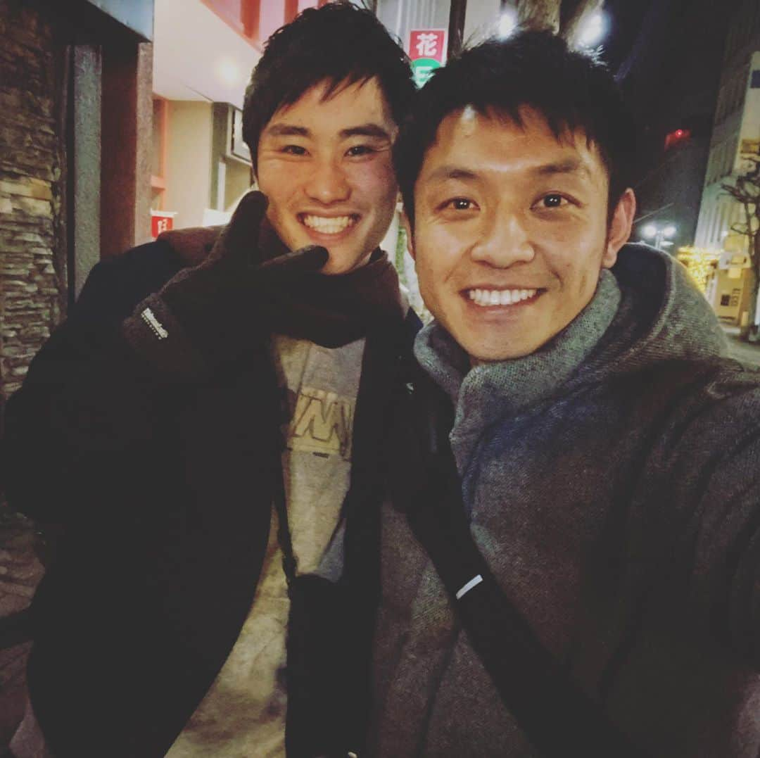 渡邉敬大さんのインスタグラム写真 - (渡邉敬大Instagram)「会えば、はまるん♪ TOS藤村アナとごはん😋 話がスパークしてあっという間の時間でした💥 #TOS #BE4ND #be4nd推進部 #藤村晃輝 #アナウンサー #大分放送 #渡辺敬大 #わたなべけいた」2月13日 13時15分 - obs_watanabe_keita