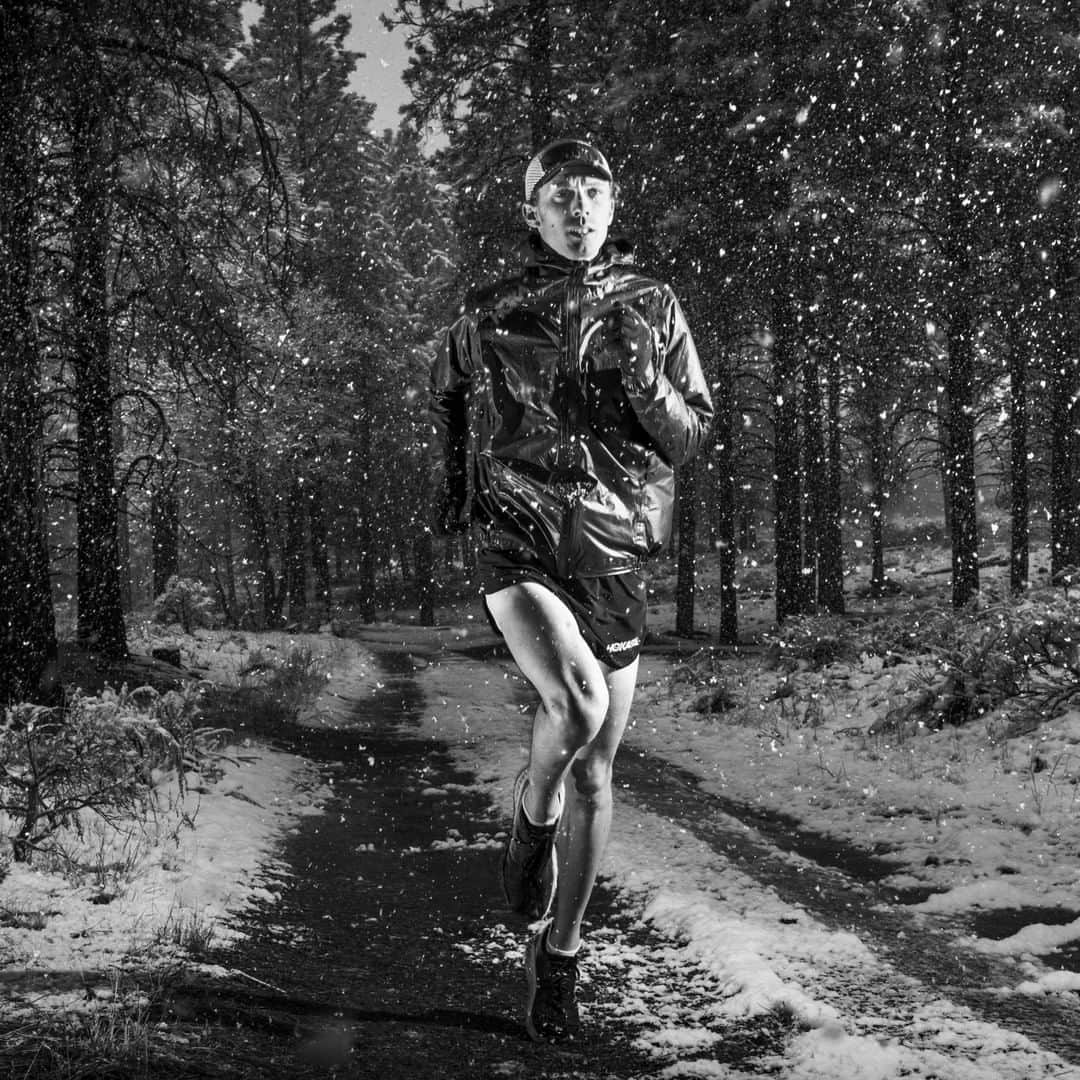 ニューヨーク・タイムズさんのインスタグラム写真 - (ニューヨーク・タイムズInstagram)「Meet Jim Walmsley, America’s best male ultra­runner. In the past 4 years he has emerged as a dominant figure in the ultramarathon — a race broadly defined as anything longer than the standard marathon’s 26.2 miles. Walmsley broke his own course record in June at Western States, the world’s oldest 100-mile trail race. In completing it, Walmsley ran almost 4 consecutive marathons up and down Northern California’s snowy mountains and scorched canyons at an 8.5-minute-mile pace. He will compete on Feb. 29 in Atlanta for a spot on the U.S. Olympic team. It will be the first traditional marathon he has ever run. For more on @walmsleyruns, who will automatically secure a ticket to the 2020 Tokyo Games if he finishes in the top 3, tap the link in our bio. @philipmontgomery took this photo for @nytmag.」2月13日 13時31分 - nytimes
