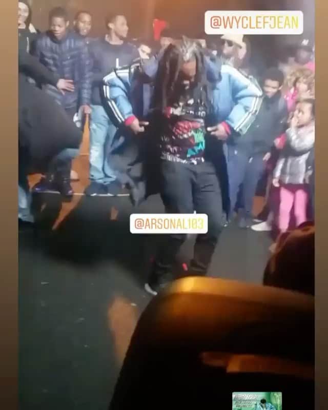 ワイクリフ・ジョンのインスタグラム：「It feels so good to be producing hip hop again @arsonal and #Haitionthebeat  #repost @arsonal103 ・・・ LAST NIGHT WAS MAD REAL MIDDLE OF THE PROJECTS #LEGENDARY #ProductOfMyEnvironment #HYATTCOURT 🍇」