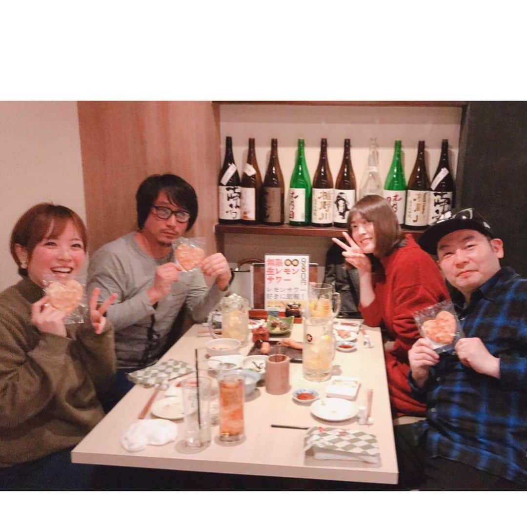 山本高広さんのインスタグラム写真 - (山本高広Instagram)「プリズンブレイクVSウォーキングデッド 声優飲み‼️ 楽しかった😂  #プリズンブレイク  #マイケルスコフィールド役 #東地宏樹　さん #サイクロプス役 #山本高広 #ウォーキングデッド #ミショーン役 #棟方真梨子　さん #タラ役 #森千晃　さん #声優 #飲み #写真は #役と #同じ座り位置 #にしてみた  プリズンブレイク」2月13日 14時07分 - _yamamoto_takahiro_