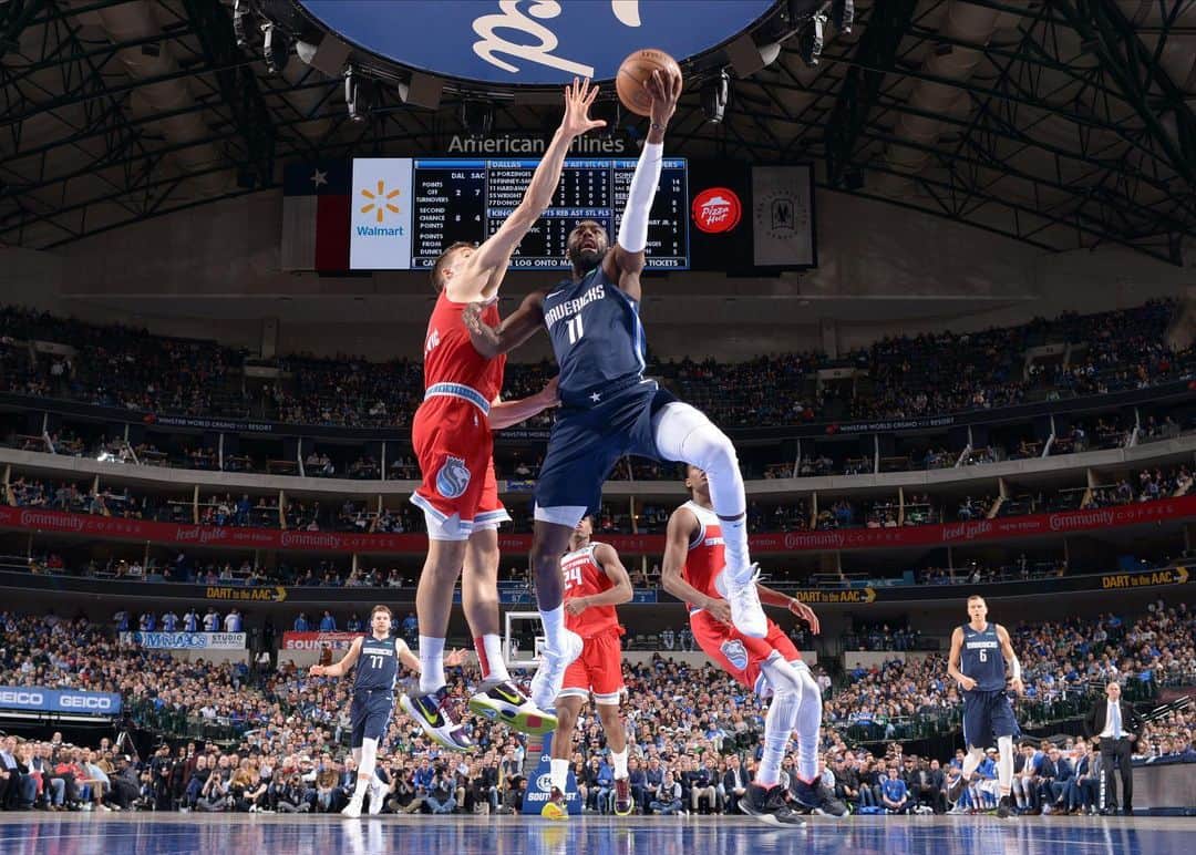 ティム・ハーダウェイ・ジュニアのインスタグラム：「W!! Enjoy the break #MFFL」