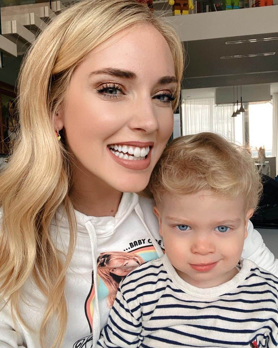 キアラ・フェラーニさんのインスタグラム写真 - (キアラ・フェラーニInstagram)「Look at that face 😍」2月14日 1時47分 - chiaraferragni