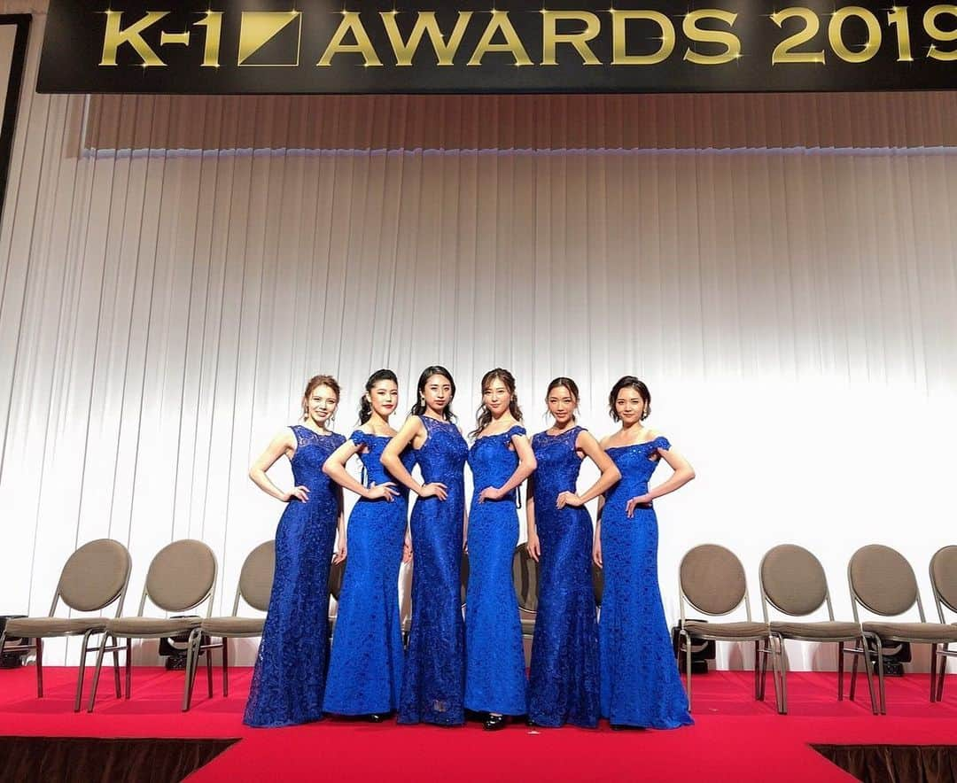 逢田ゆんさんのインスタグラム写真 - (逢田ゆんInstagram)「. ⭐️K-1 AWARDS 2019⭐️ . K-1girlsとて皆さんと一緒に一年間を振り返ることが出来てとっても光栄です☺️💕 . 改めて映像を見て、どの試合も印象に残ってる素敵な試合ばかりでした✨ガールズはK-1が大好きで選手をとっても尊敬してます🥺皆さんそれぞれ輝いていて毎試合が楽しみです🤩‼︎ . . これからもK-1応援し続けます💖 . . #k1awards#k1_wgp#k1girls#k1#k1ガールズ#dress#dresscode#ドレスアップ#ドレスヘア#表彰式」2月13日 17時16分 - yun_asada