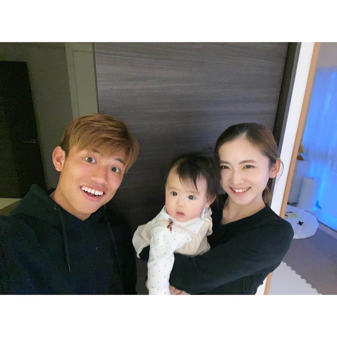 のインスタグラム：「久しぶりに少しお出かけ👨‍👩‍👧🤎」