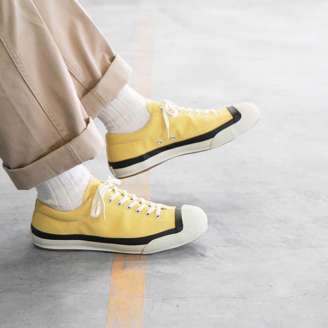 MOONSTARのインスタグラム：「GYM COURT / YELLOW  #moonstarshoes #finevulcanized #gymcourt #madeinkurume」